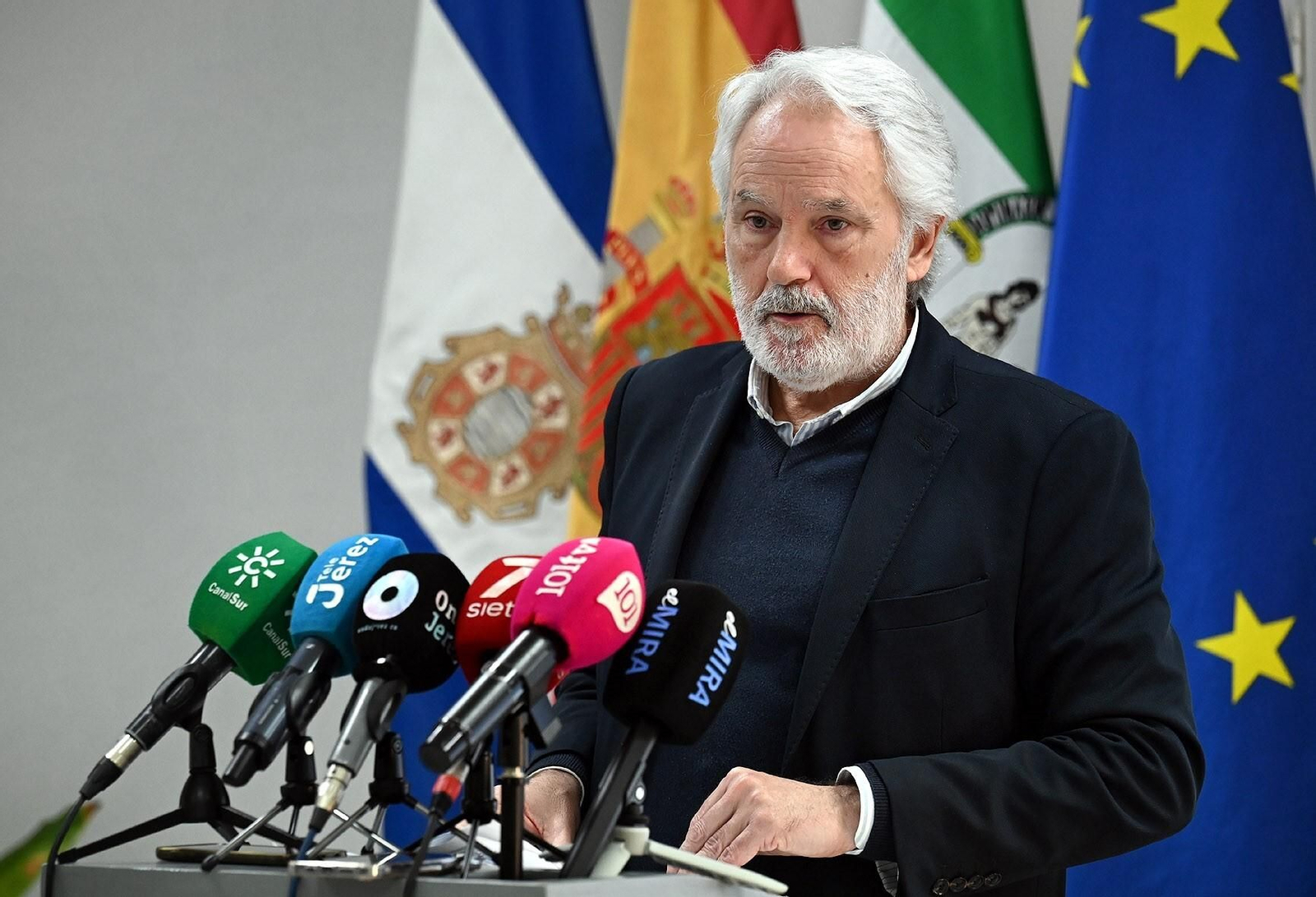 Agustín Muñoz, durante la rueda de prensa ofrecida este lunes en el Ayuntamiento de Jerez.