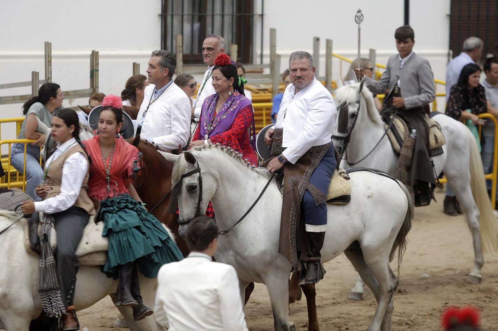El Rocío 2023: Imágenes de ambiente y presentaciones de las Hermandades