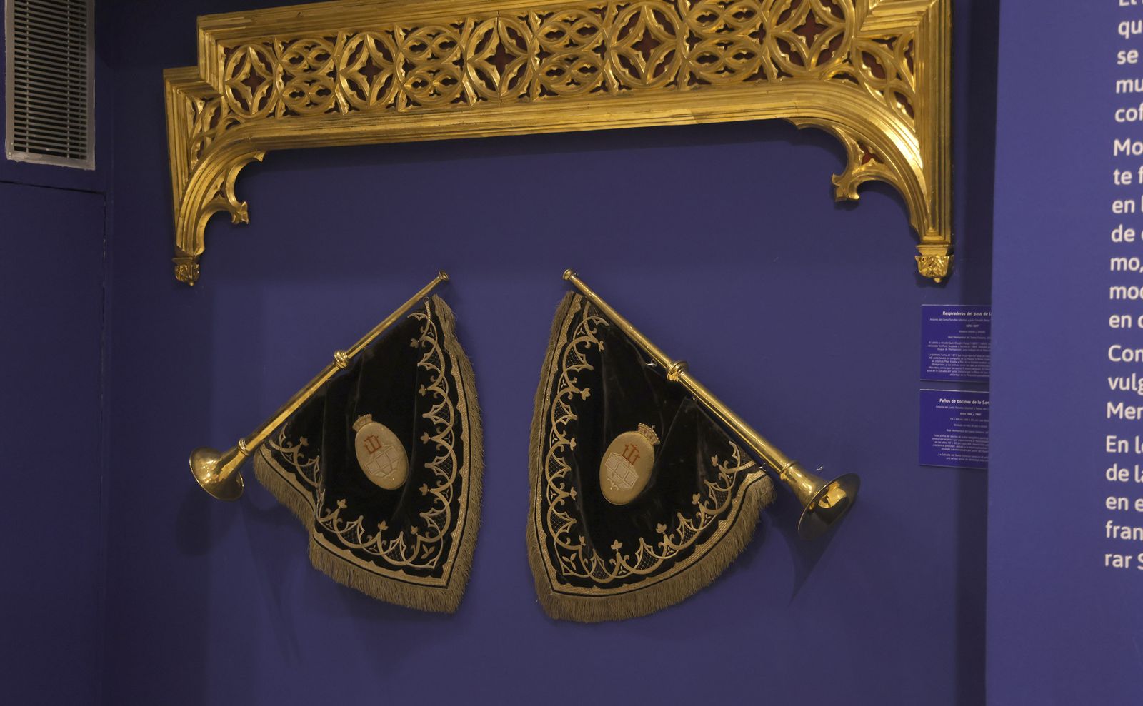 'Sanctus', la exposición del Santo Entierro de Sevilla, en imágenes