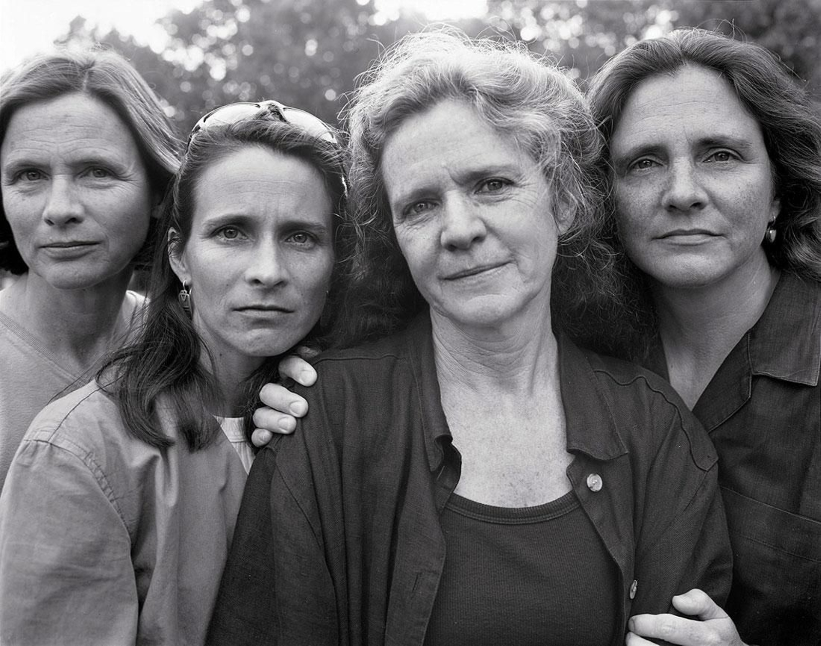 Imagen de las Hermanas Brown fotografiadas por Nixon.