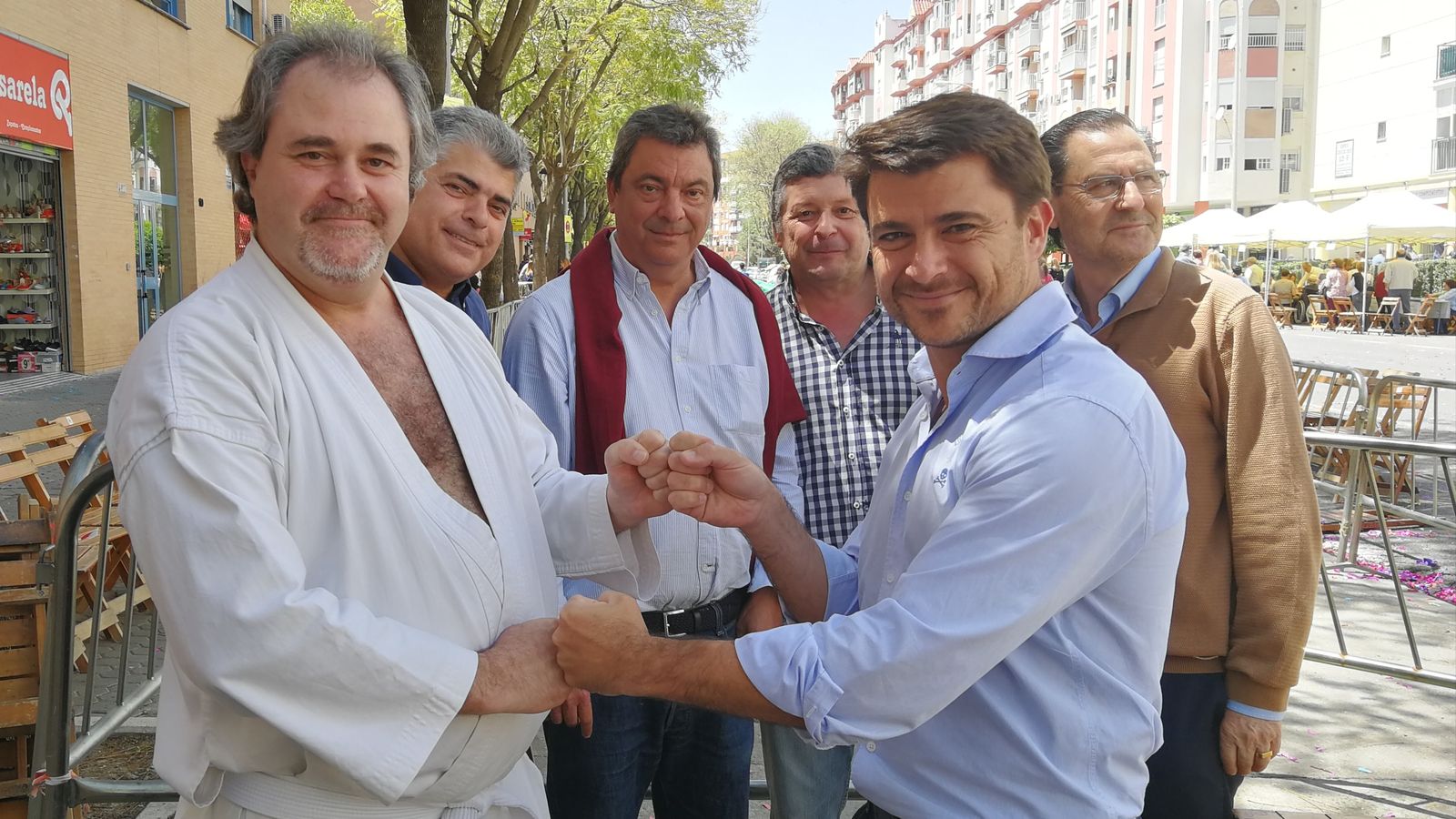 Beltrán Pérez en la fiesta de la primavera del Distrito Este-Alcosa-Torreblanca.