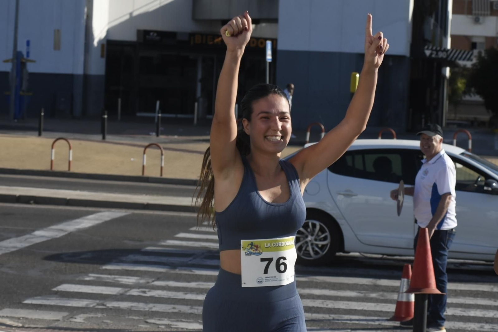 La Cordobaria llena de solidaridad en el Balcón de Guadalquivir de Córdoba, en imágenes