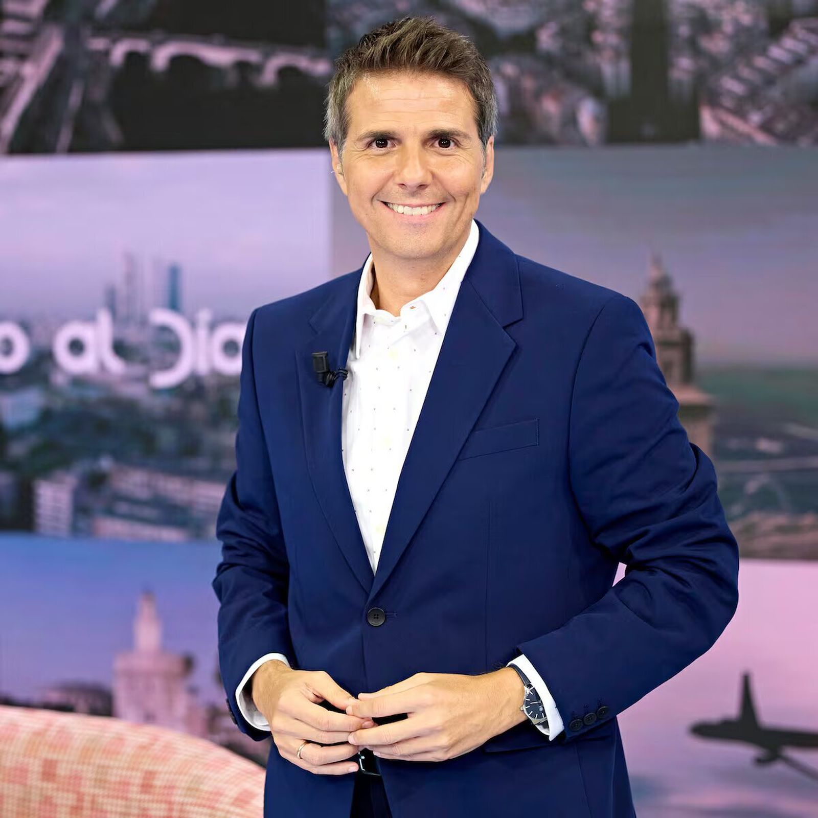 Fernando Díaz de la Guardia vuelve a sonreír cuatro meses después de haber sufrido una parálisis facial.