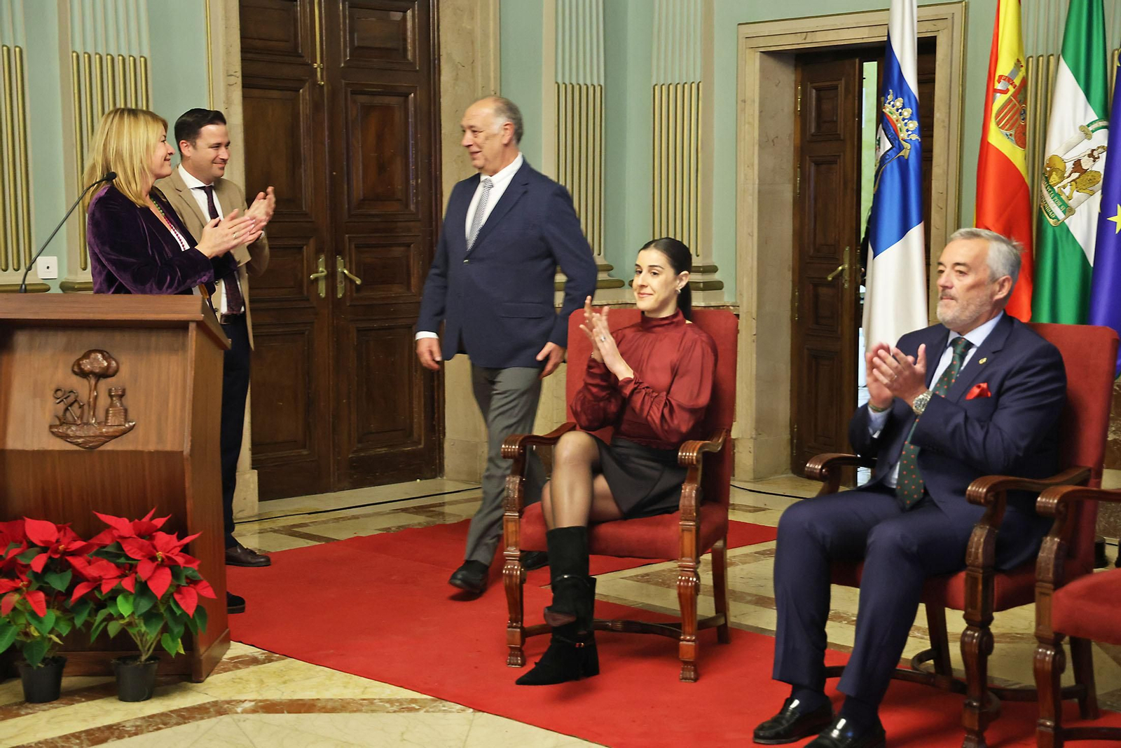 Imágenes de la Coronación de sus Majestades los Reyes Magos de Huelva 2025