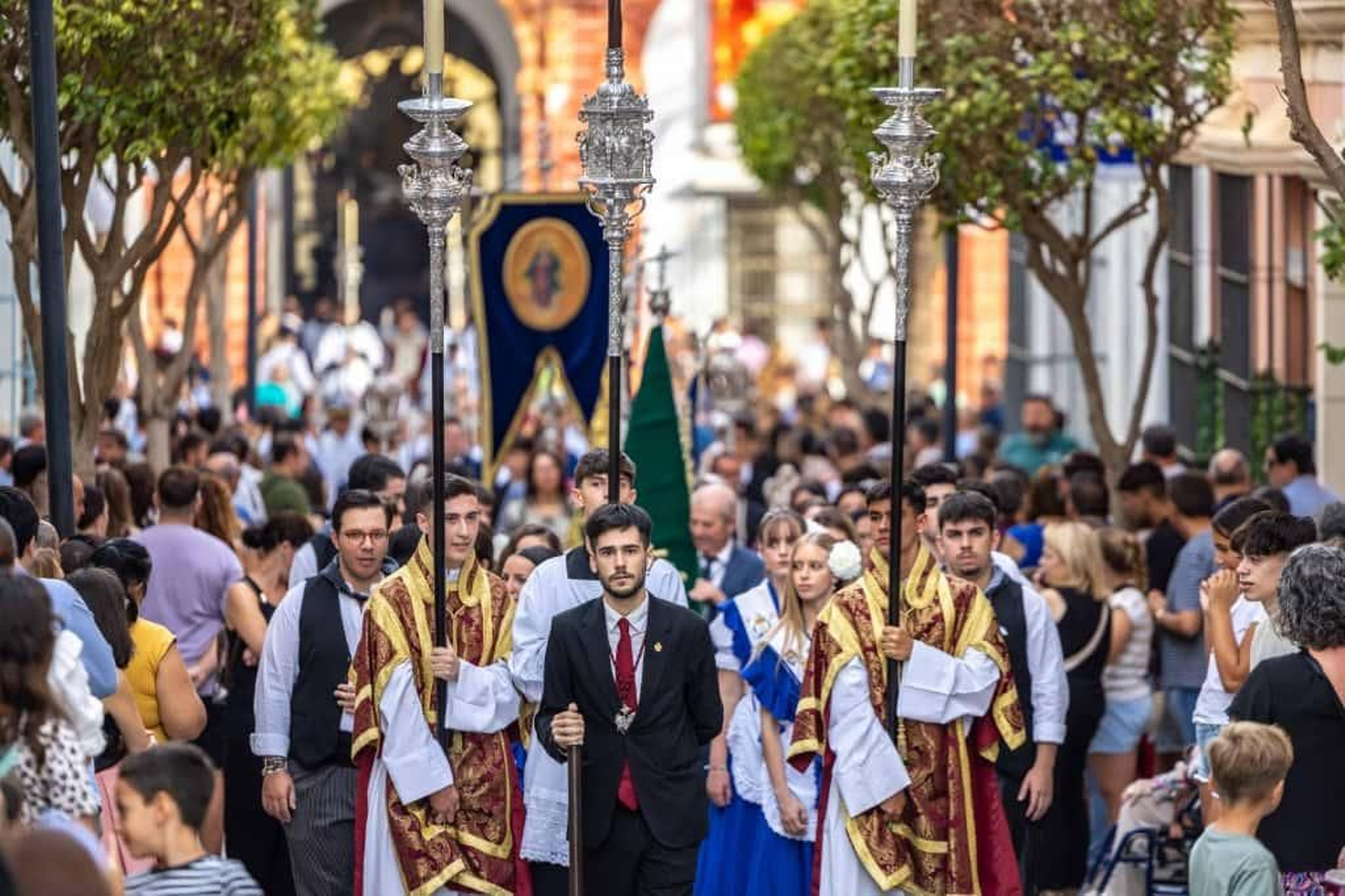 Procesión de la Virgen de las Mercedes en San Fernando: las imágenes