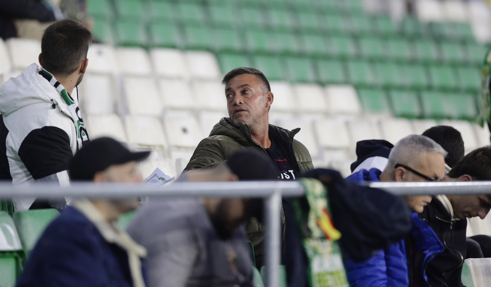 Búscate en las fotos del Betis-Bilbao