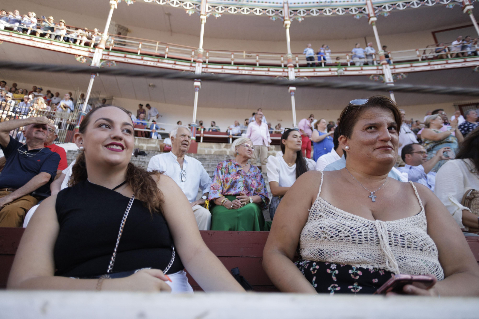Las imágenes de la tarde de toros del domingo en El Puerto