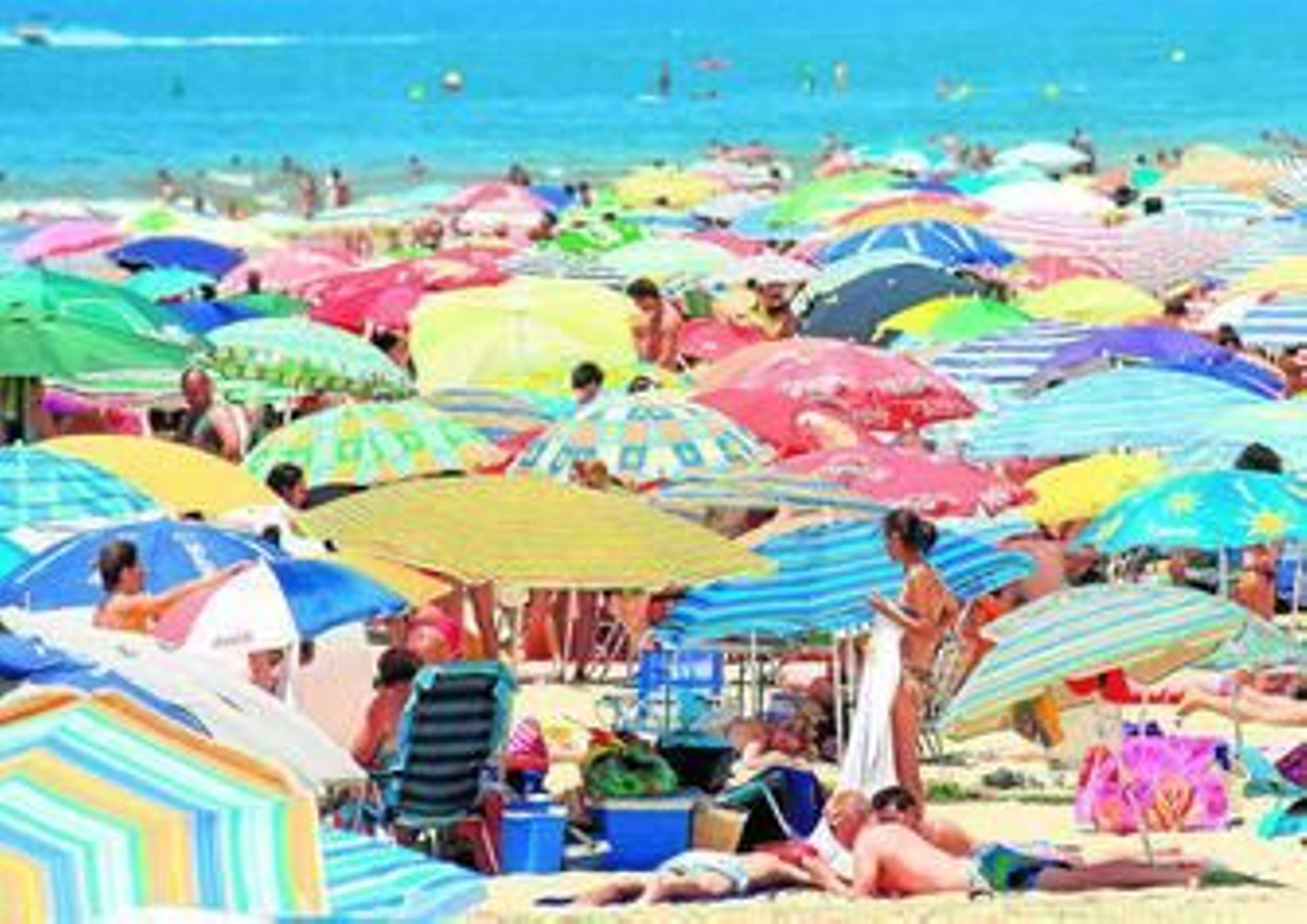 Policía secreta a orillas del mar