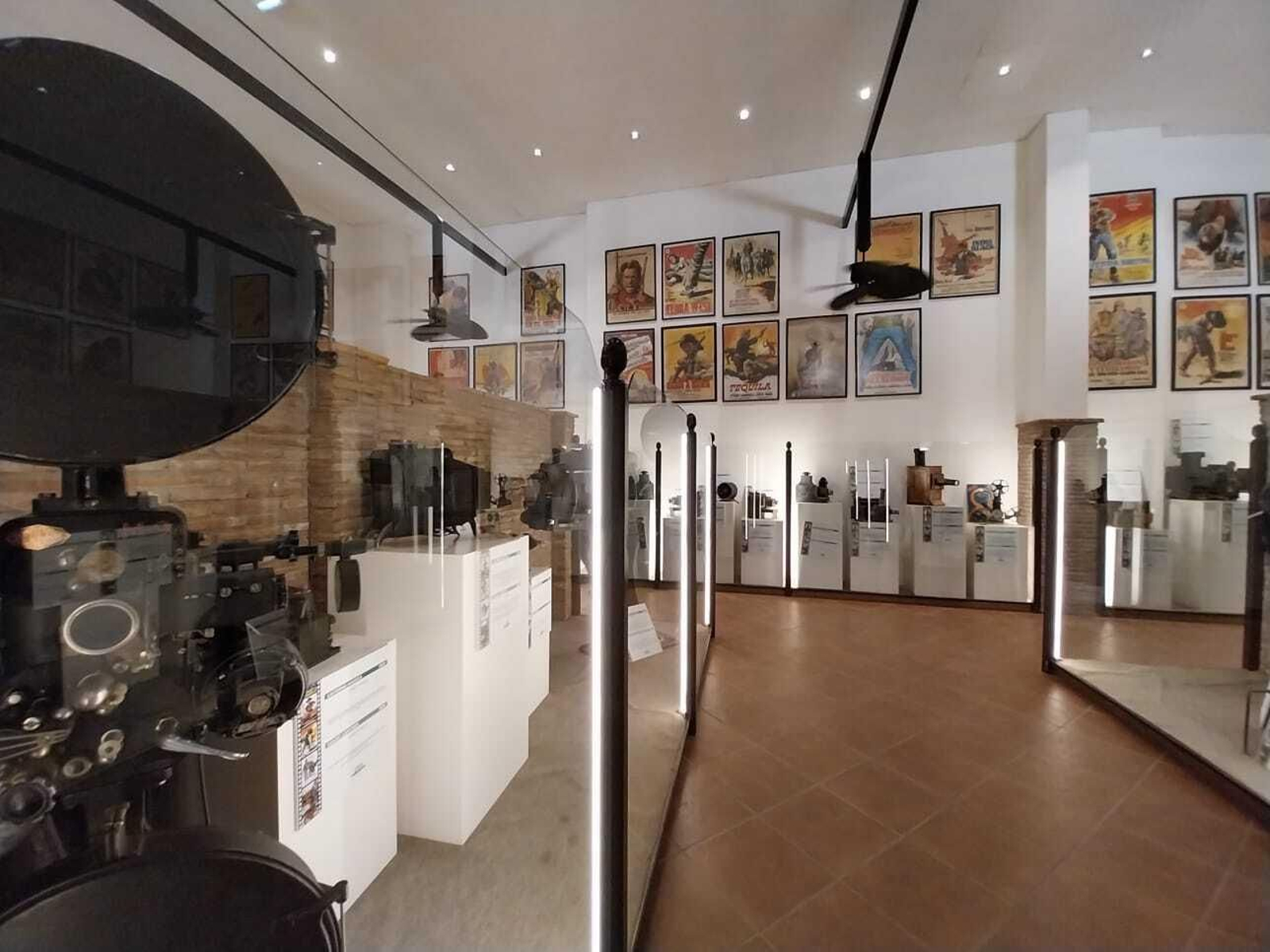 Vea cómo es el Mini Hollywood Oasys y sus espectaculares decorados