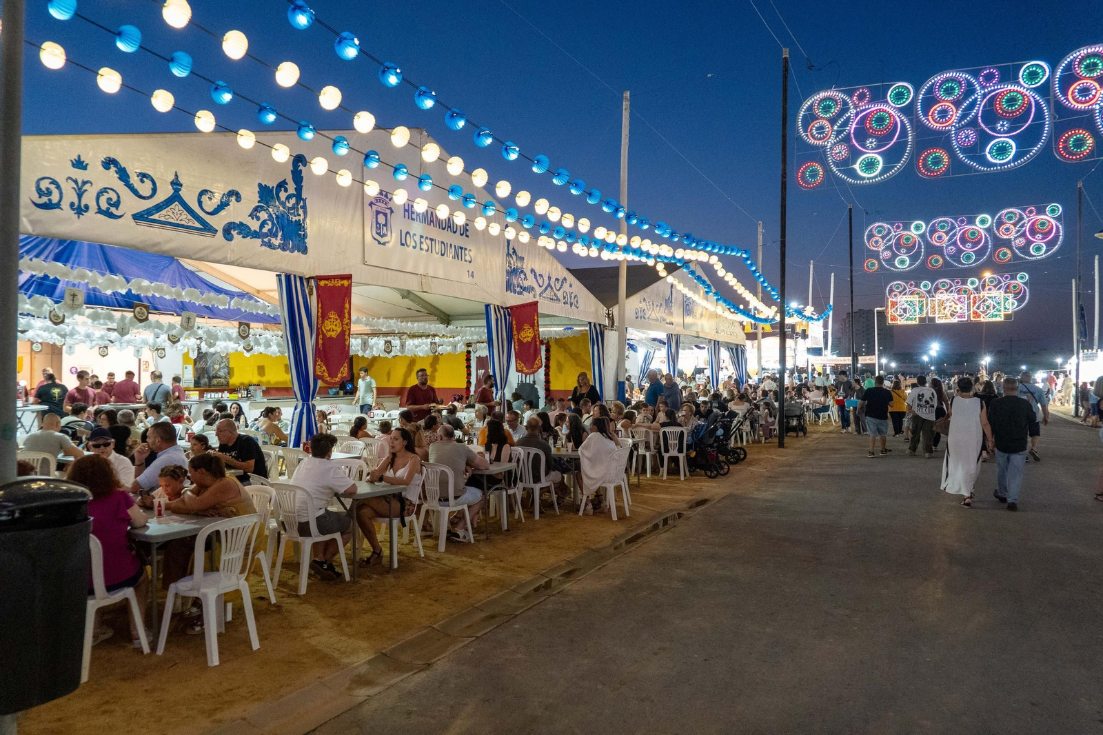 Colombinas 2025: Imágenes del ambiente el viernes 1 de agosto en las Fiestas Colombinas