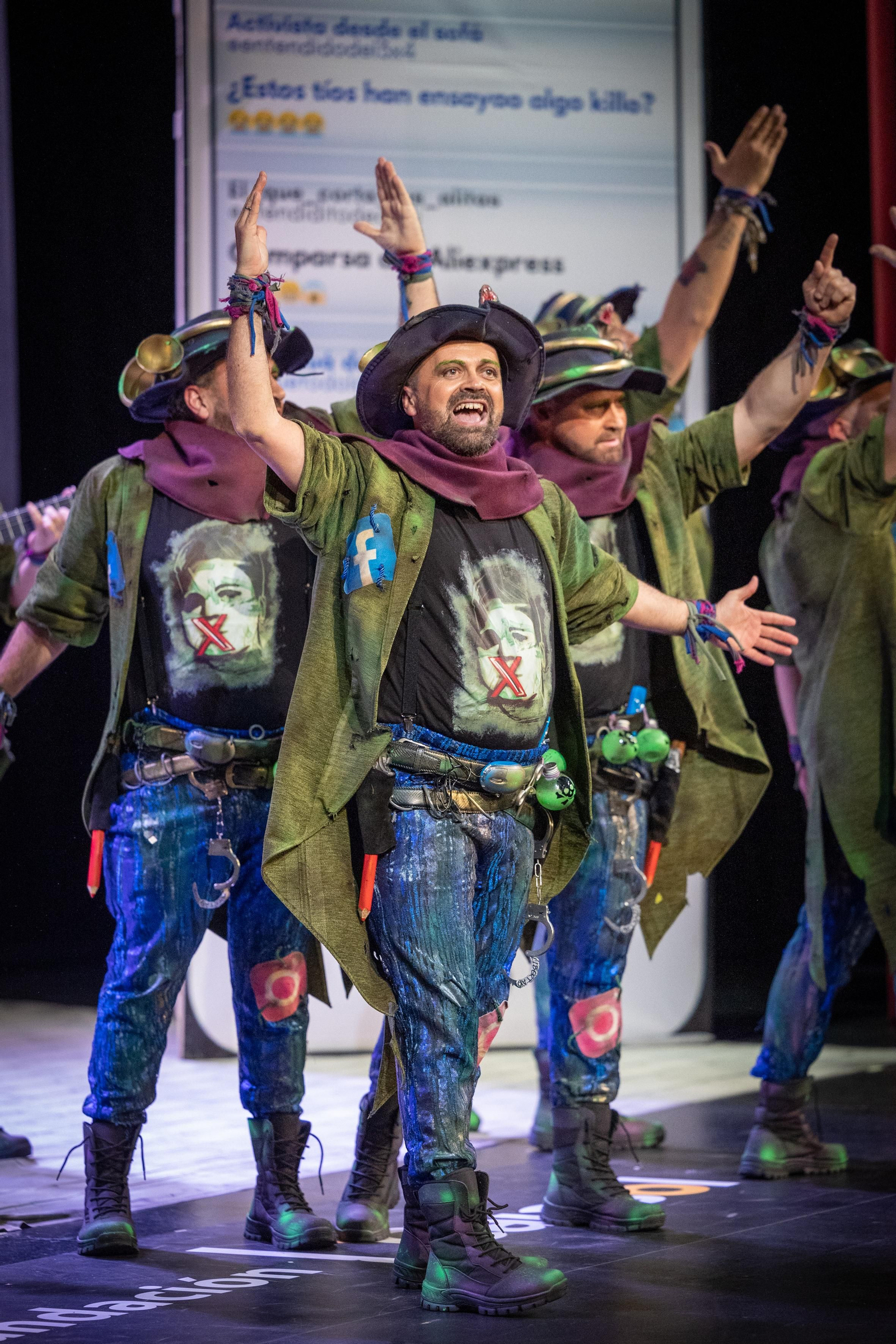 Comparsa 'Los ofendiditos'