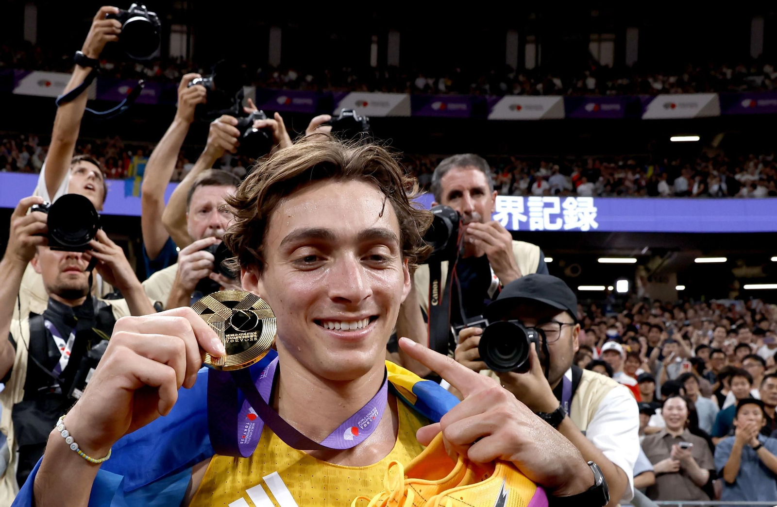 Las fotos del récord mundial de Duplantis y del resto de la jornada