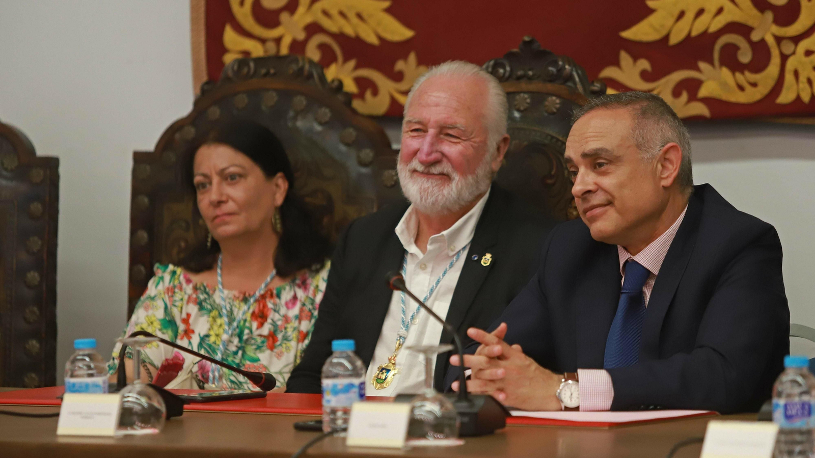 Las mejores fotos del 149º pleno institucional del Ayuntamiento de La Línea