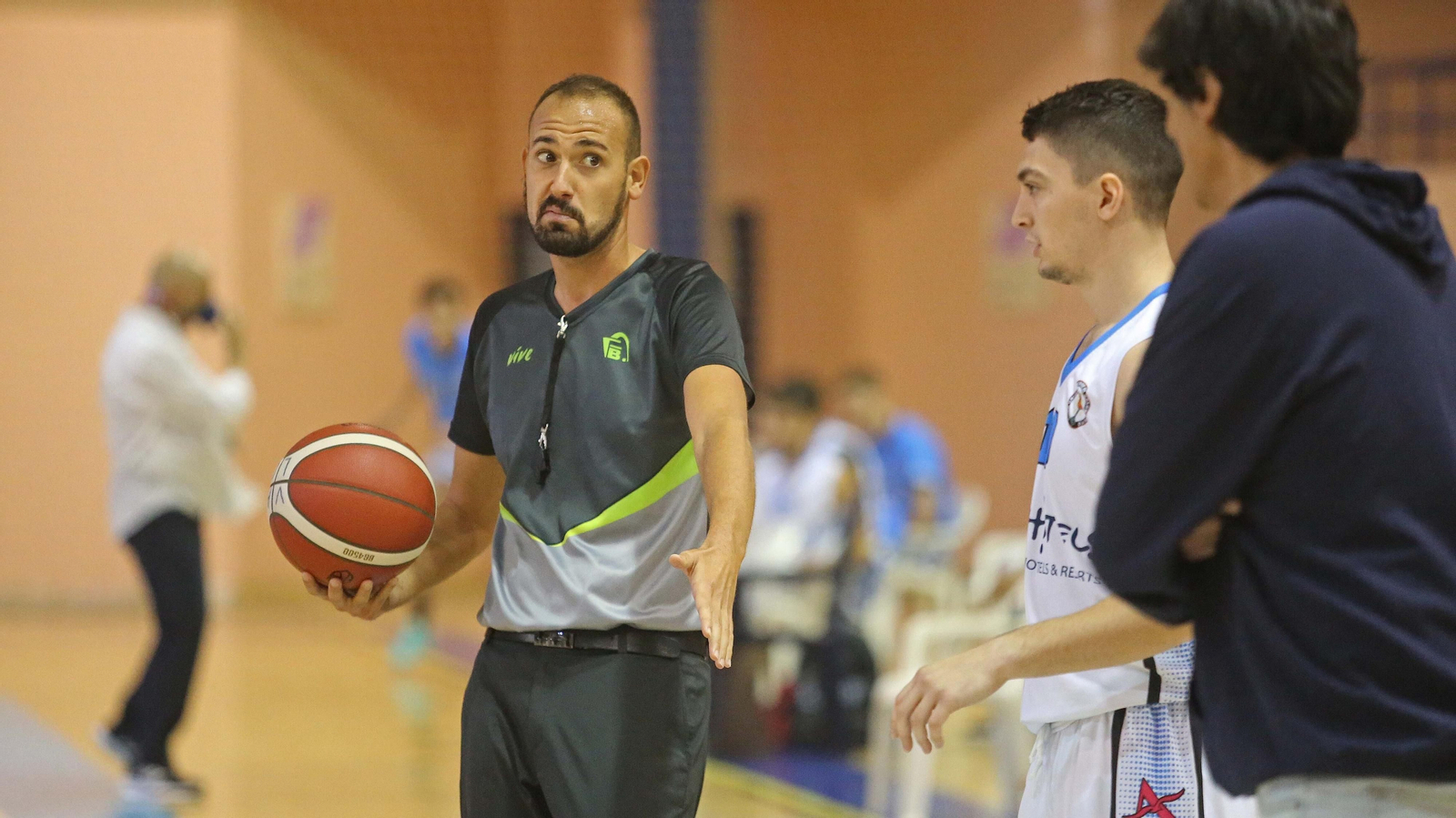 Las mejores fotos del UDEA - ULB de la Copa Diputación