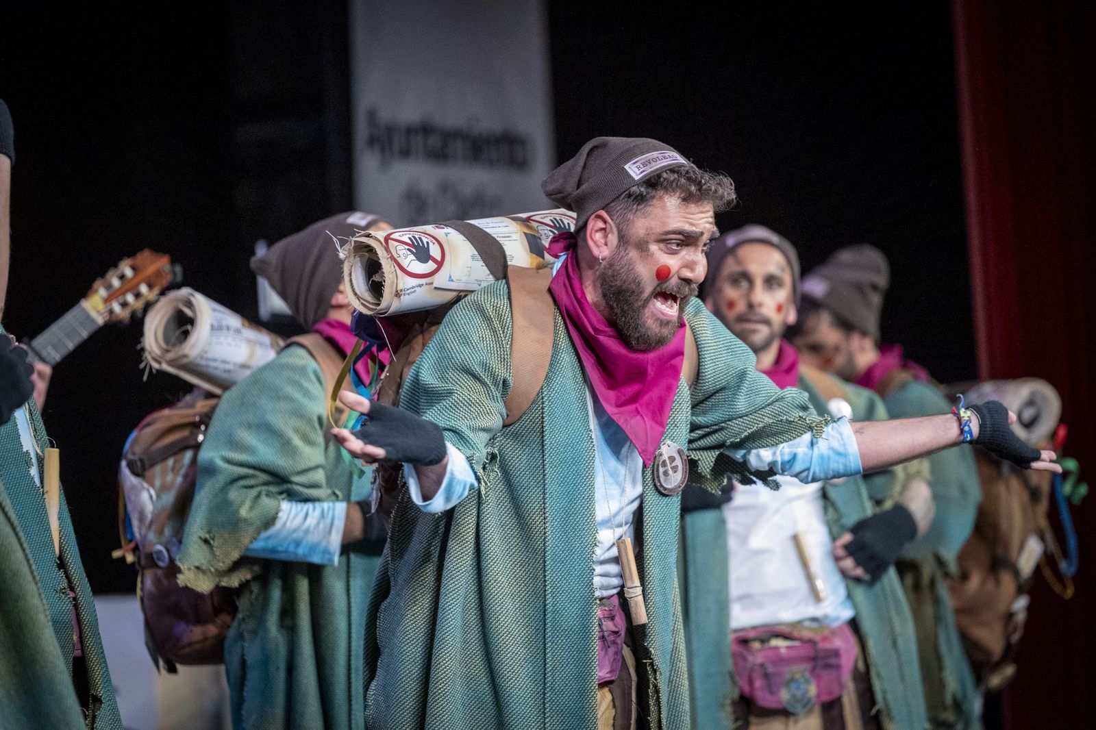 Comparsa 'Los revoleaos'