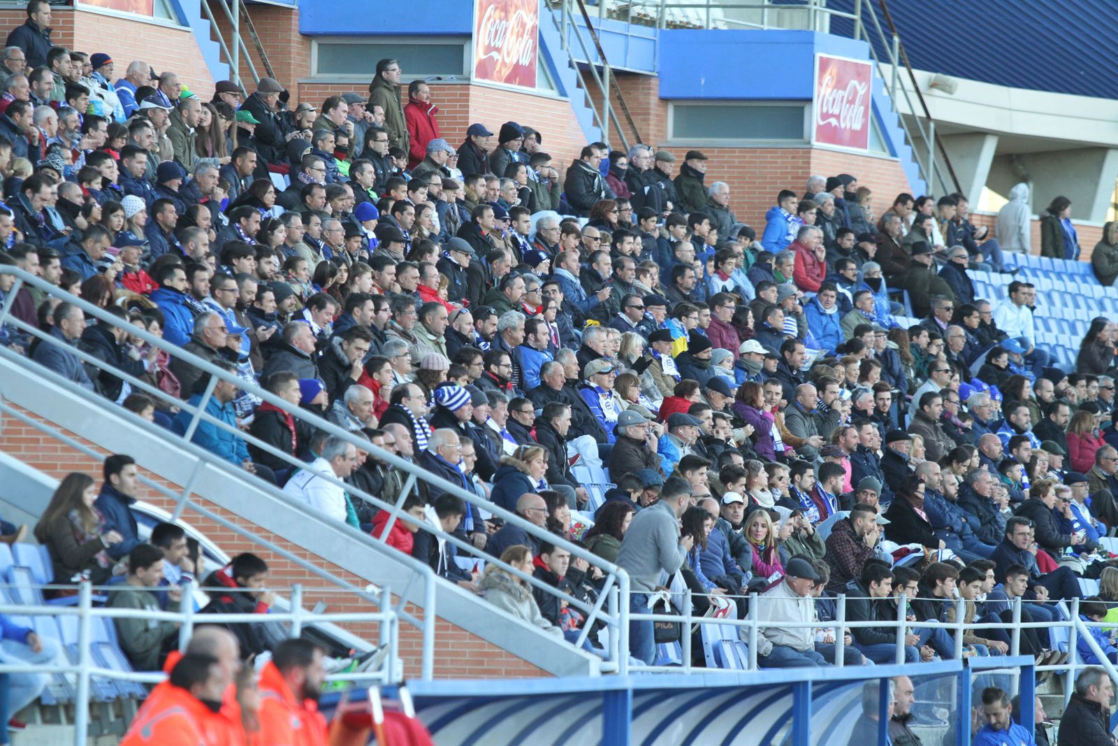 Imágenes del partido entre el Recreativo de Huelva y Jumilla