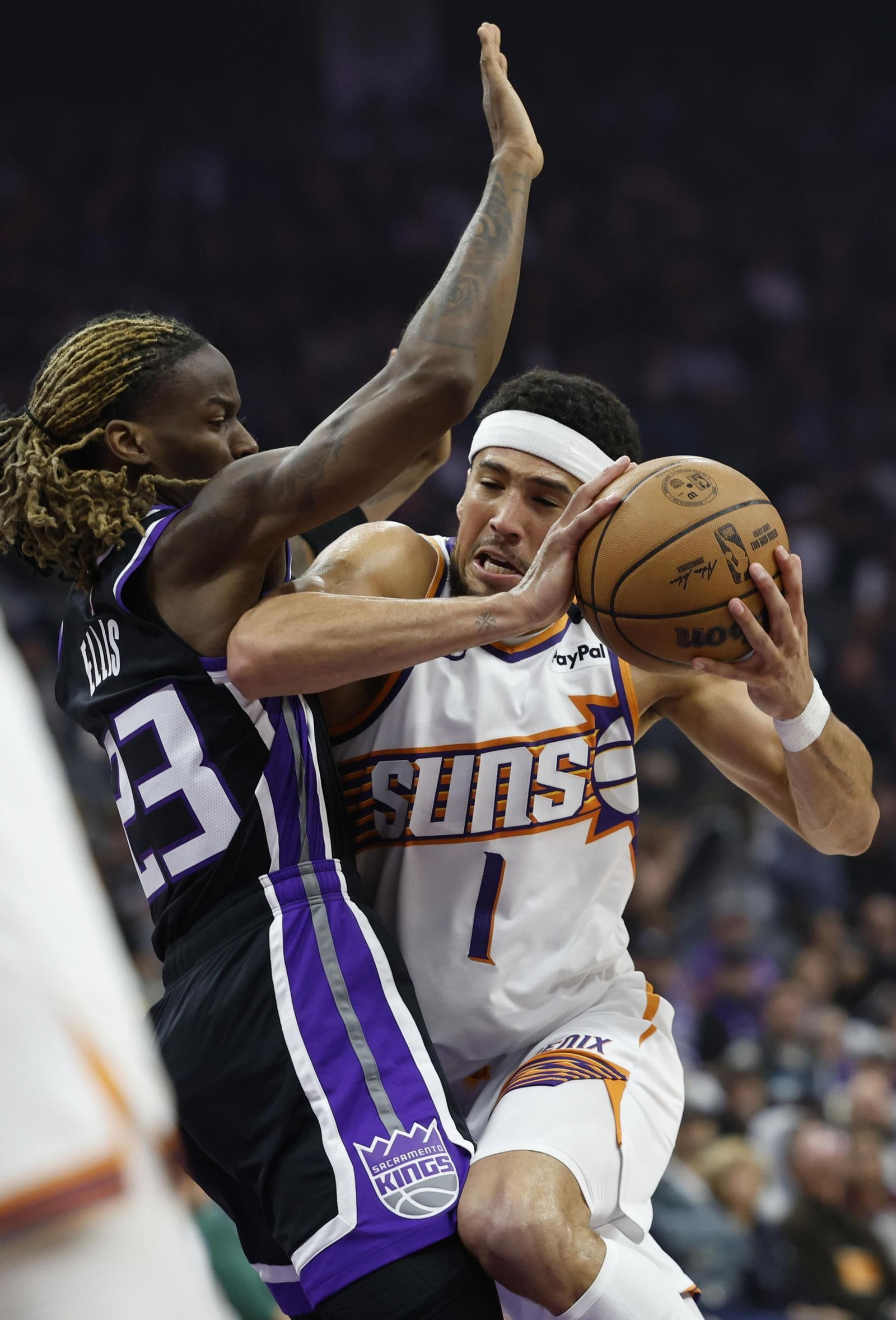 Domas Sabonis roza el triple doble ante los Suns