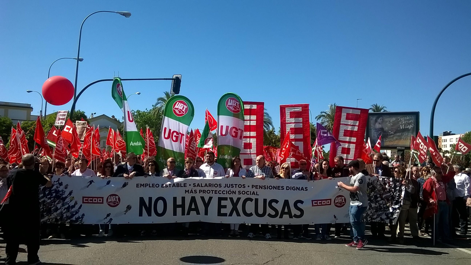 Asistentes a la manifestación del 1 de mayo en Córdoba