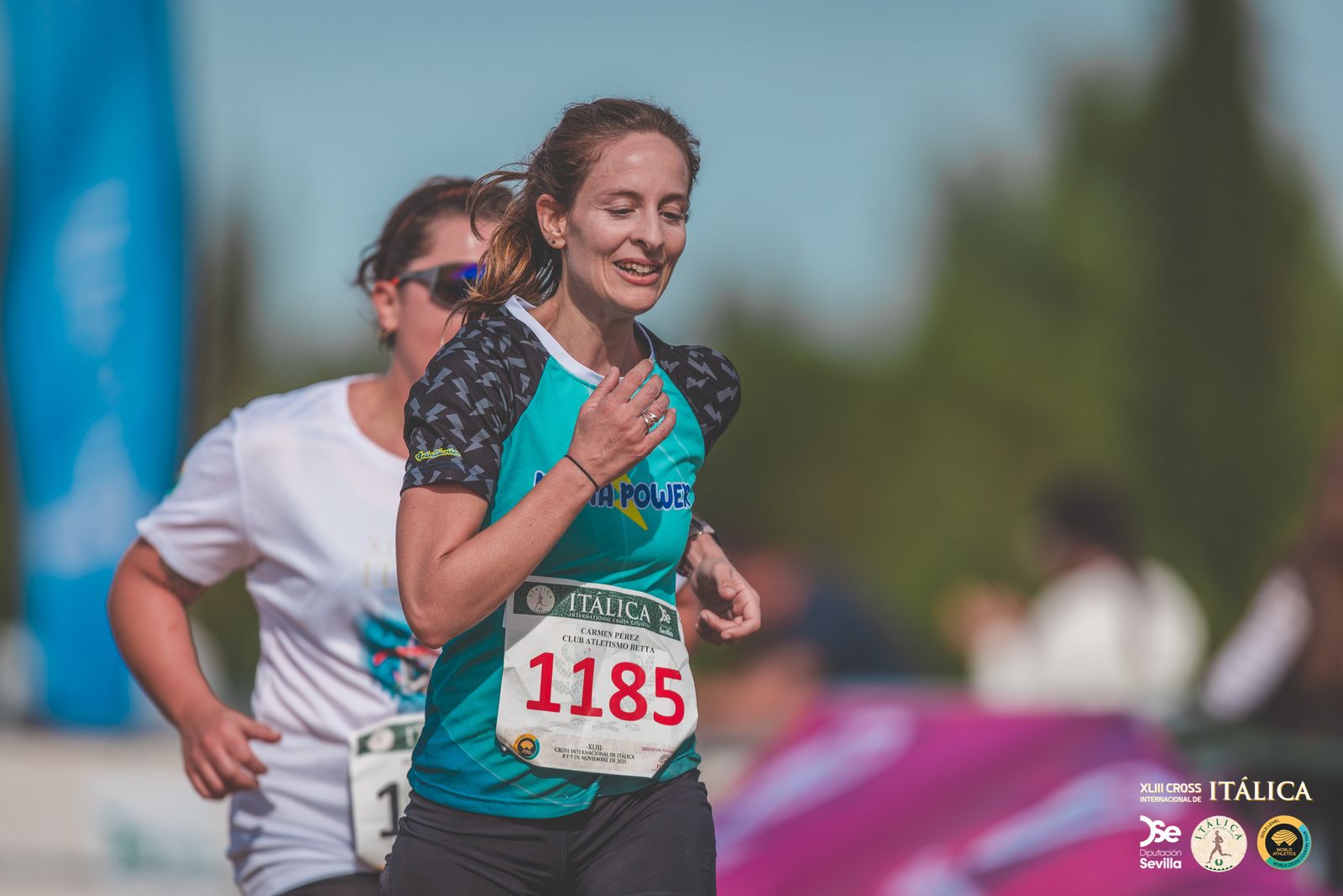 Búscate en las fotos del Cross de Itálica 2025 | 1