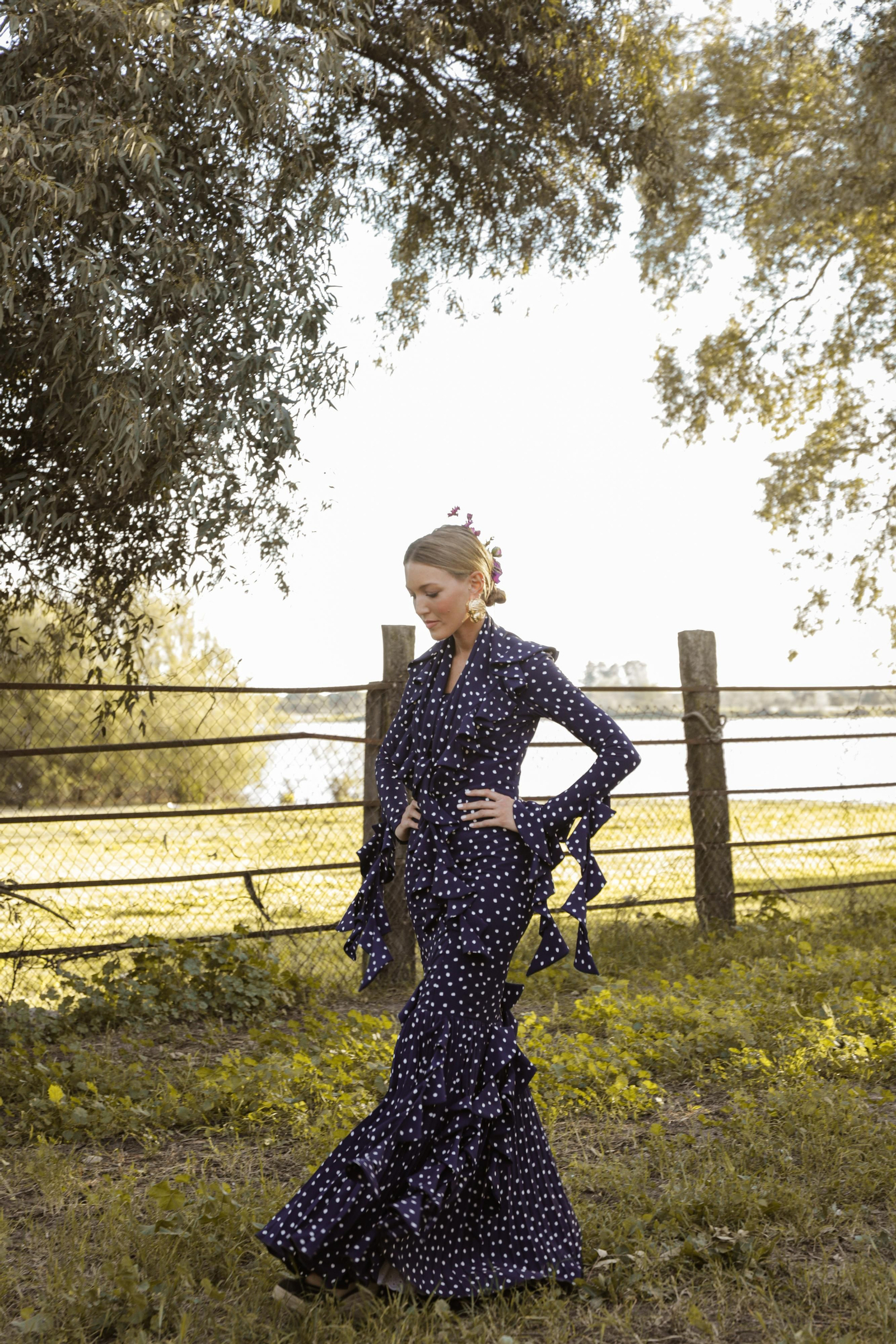 El Rocío 2023: Así es la nueva colección de moda flamenca de Gil Ortiz