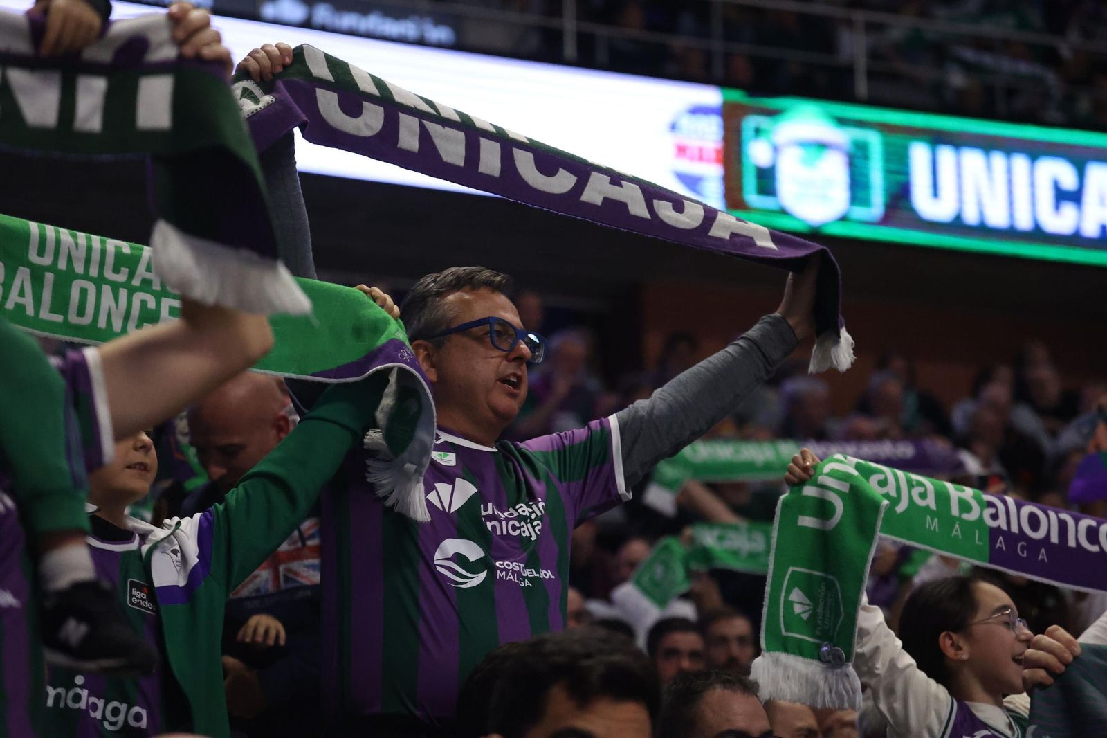 Búscate en las gradas del Carpena en el Unicaja-Gran Canaria