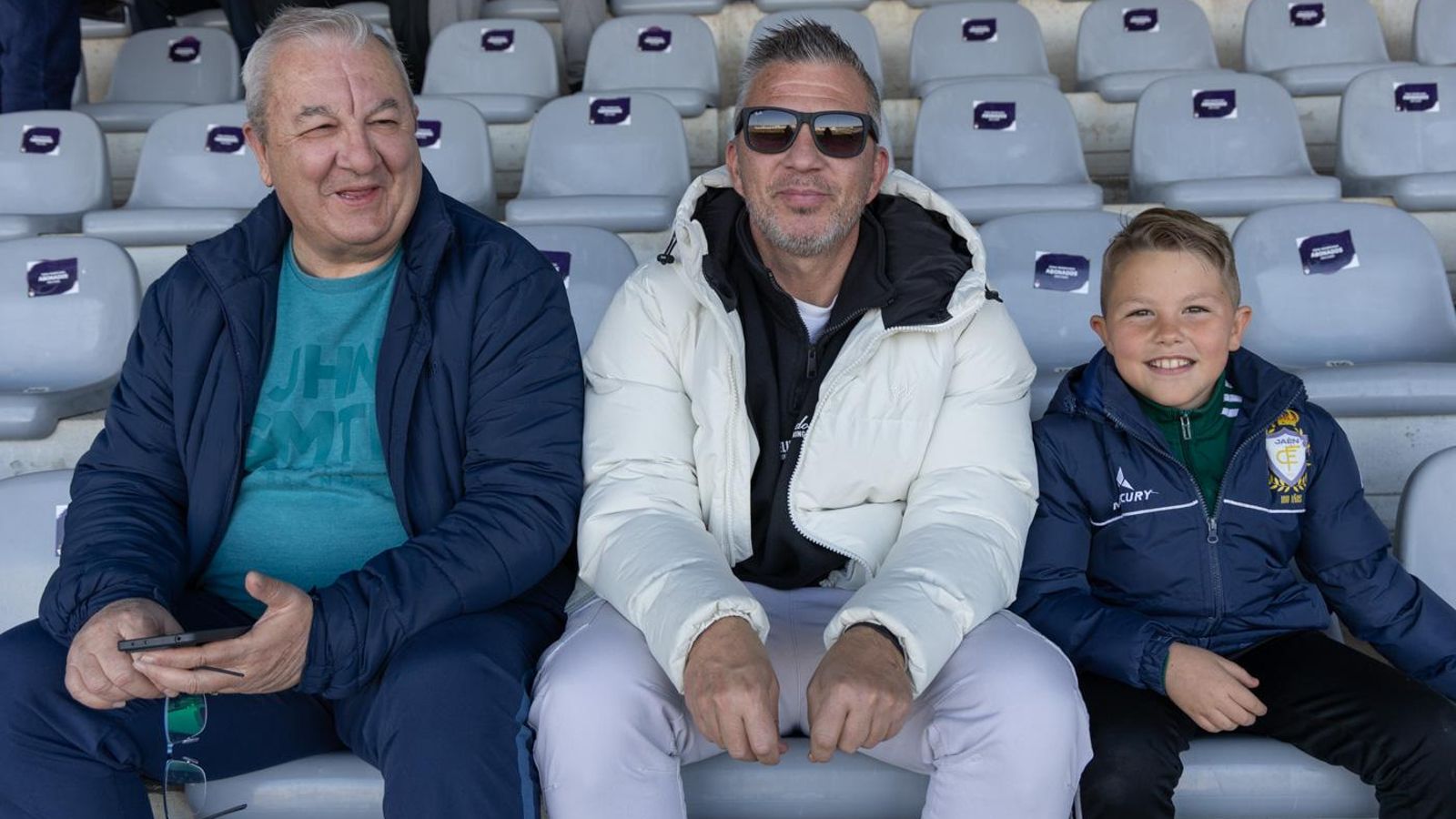 Las mejores imágenes de la remontada del Real Jaén al Arenas de Armilla