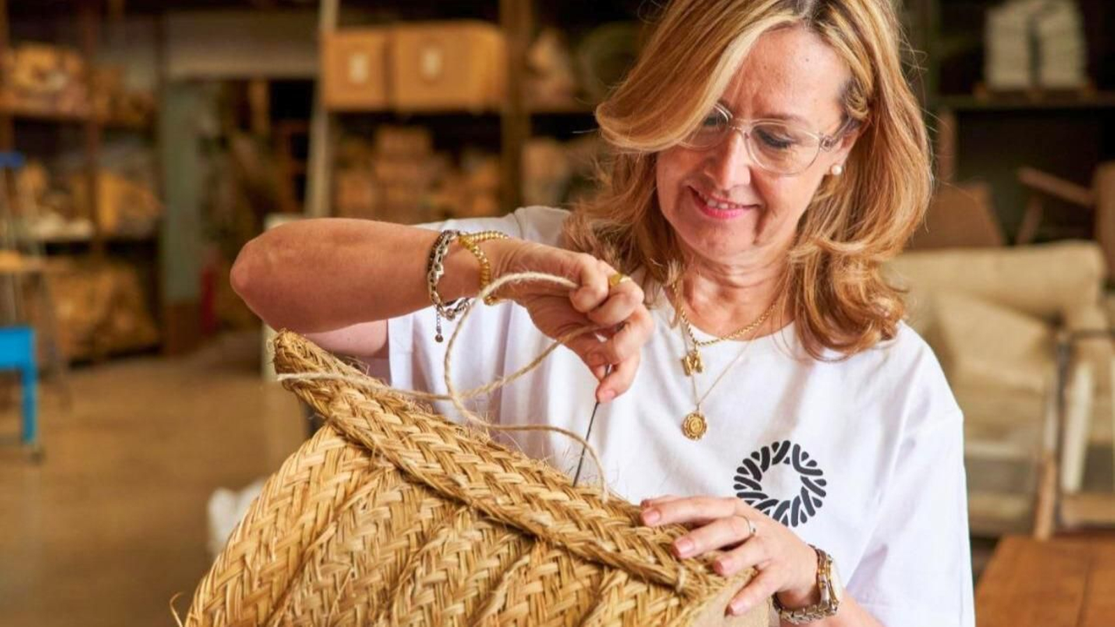 María Isabel Gallardo ha apostado por la exportación de la artesanía jiennense al resto del mundo en las últimas décadas.