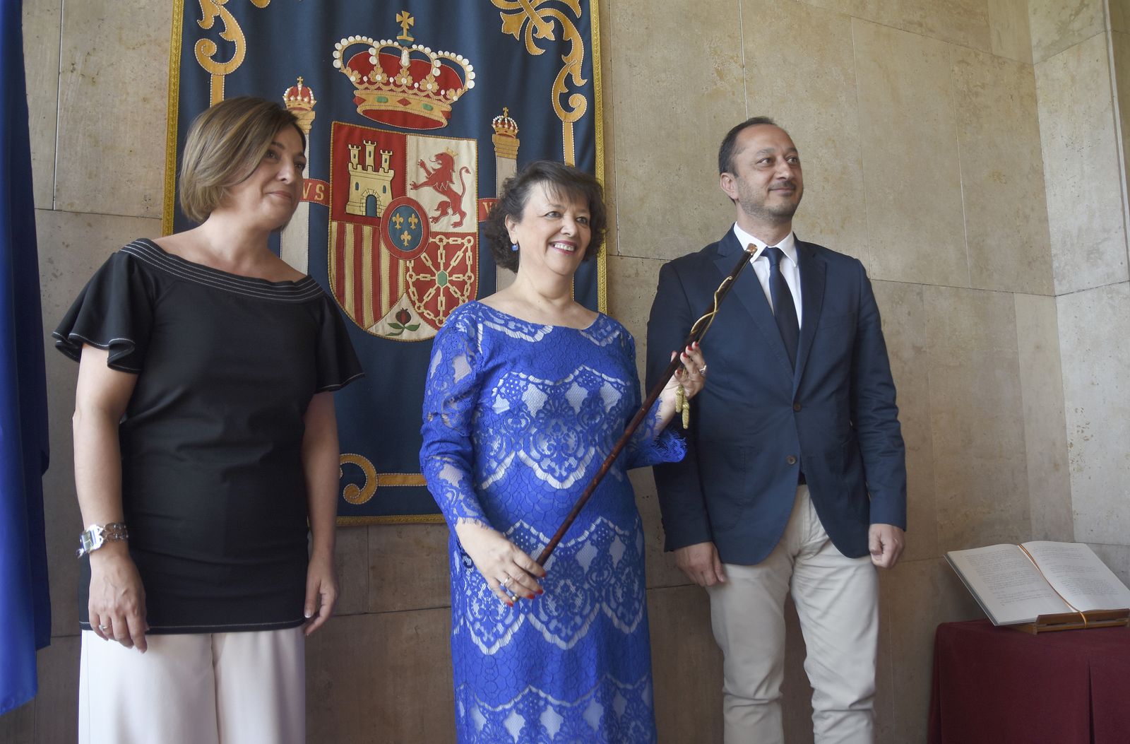 Rafaela Valenzuela, con Isabel Ambrosio y Alfonso Rodríguez Gómez de Celis.