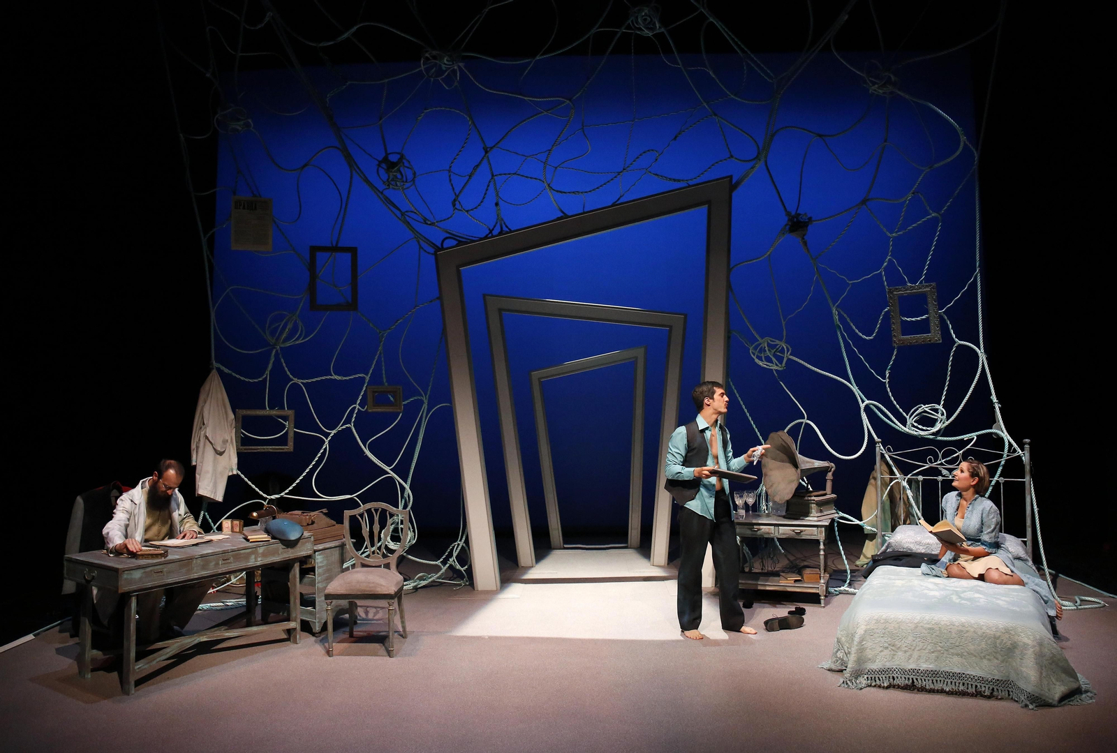 Representación de 'Souvenir ' en el Teatro Echegaray.