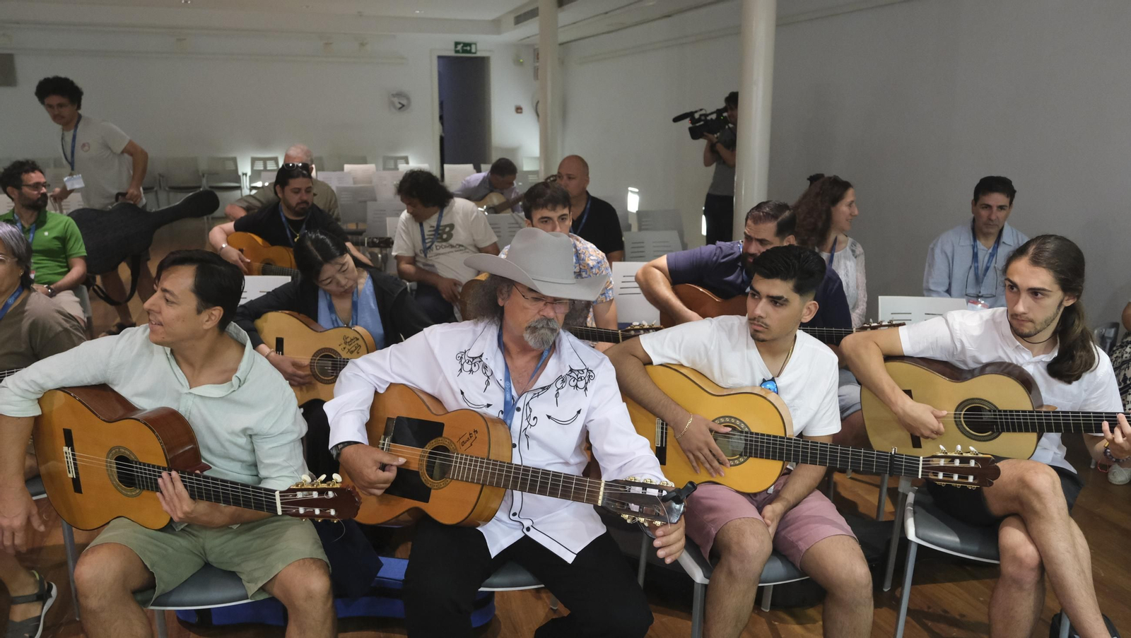 Curso de Guitarra Flamenca de Tomatito dentro de los Cursos de Verano de la UAL, en imágenes