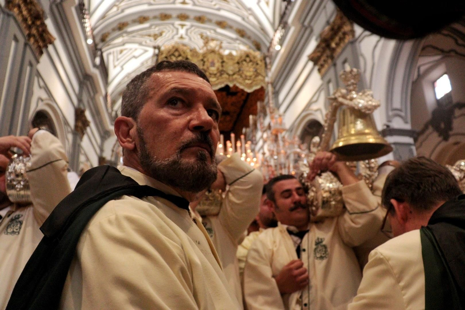 Lágrimas y Favores se quedan en el templo este Domingo de Ramos.