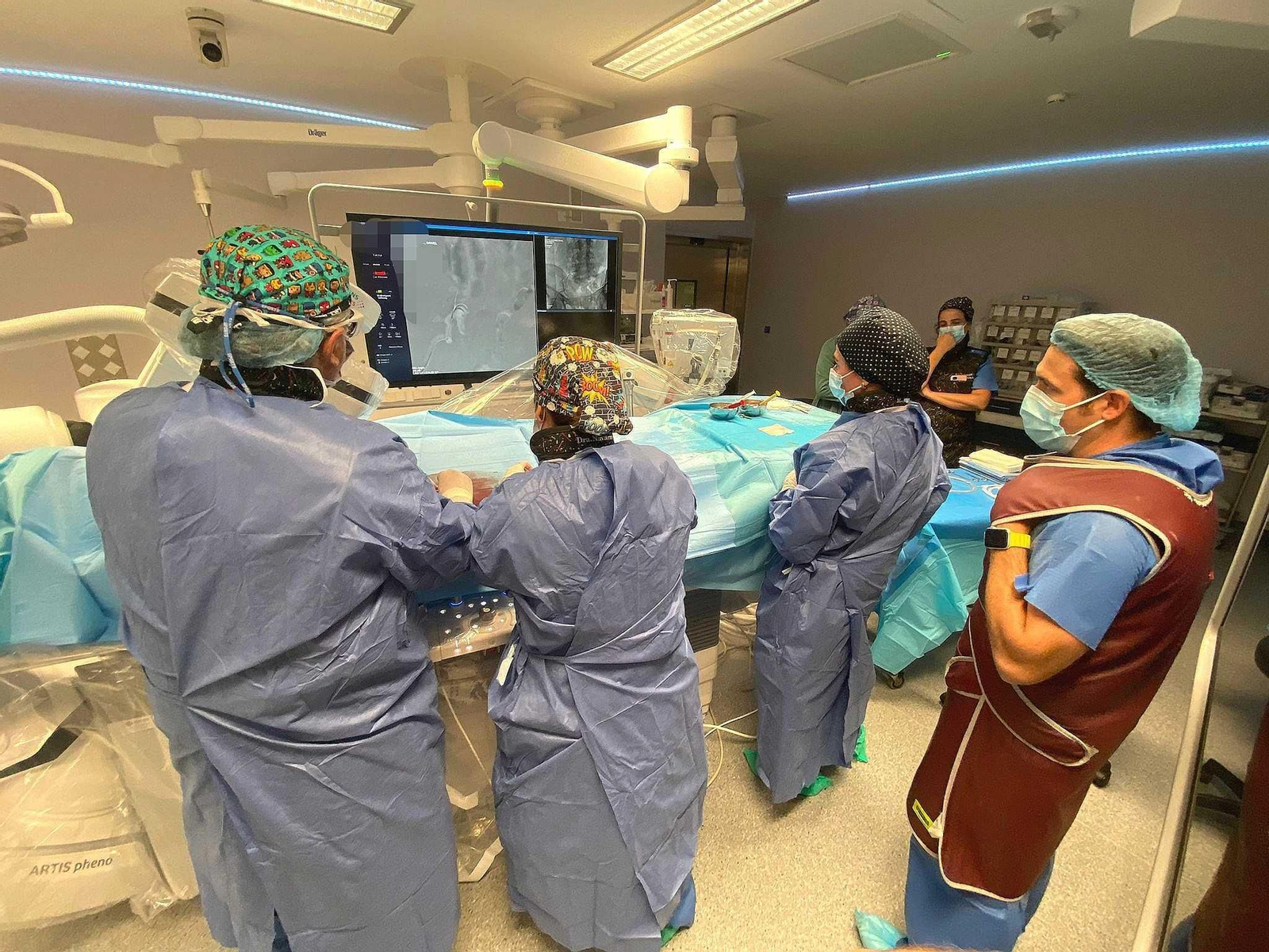 Nuevo quirófano híbirdo del Hospital Universitario Torrecárdenas.