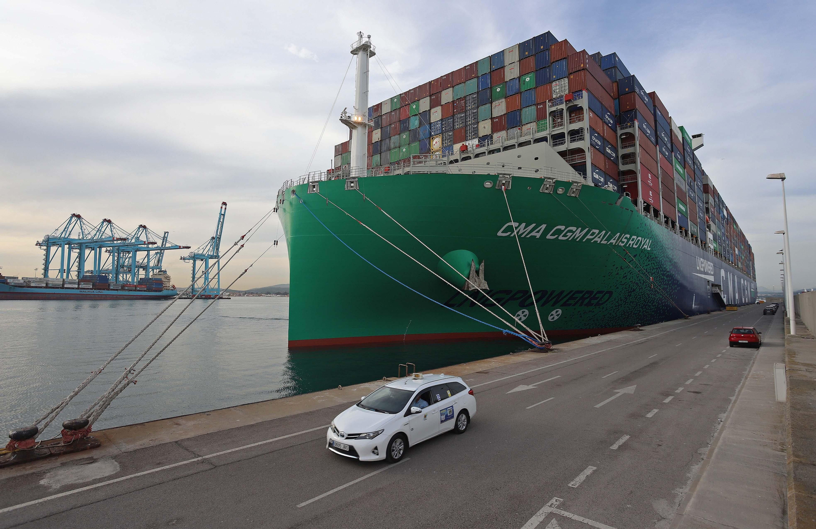 El 'CMA CGM Palais Royal', en el Puerto de Algeciras.