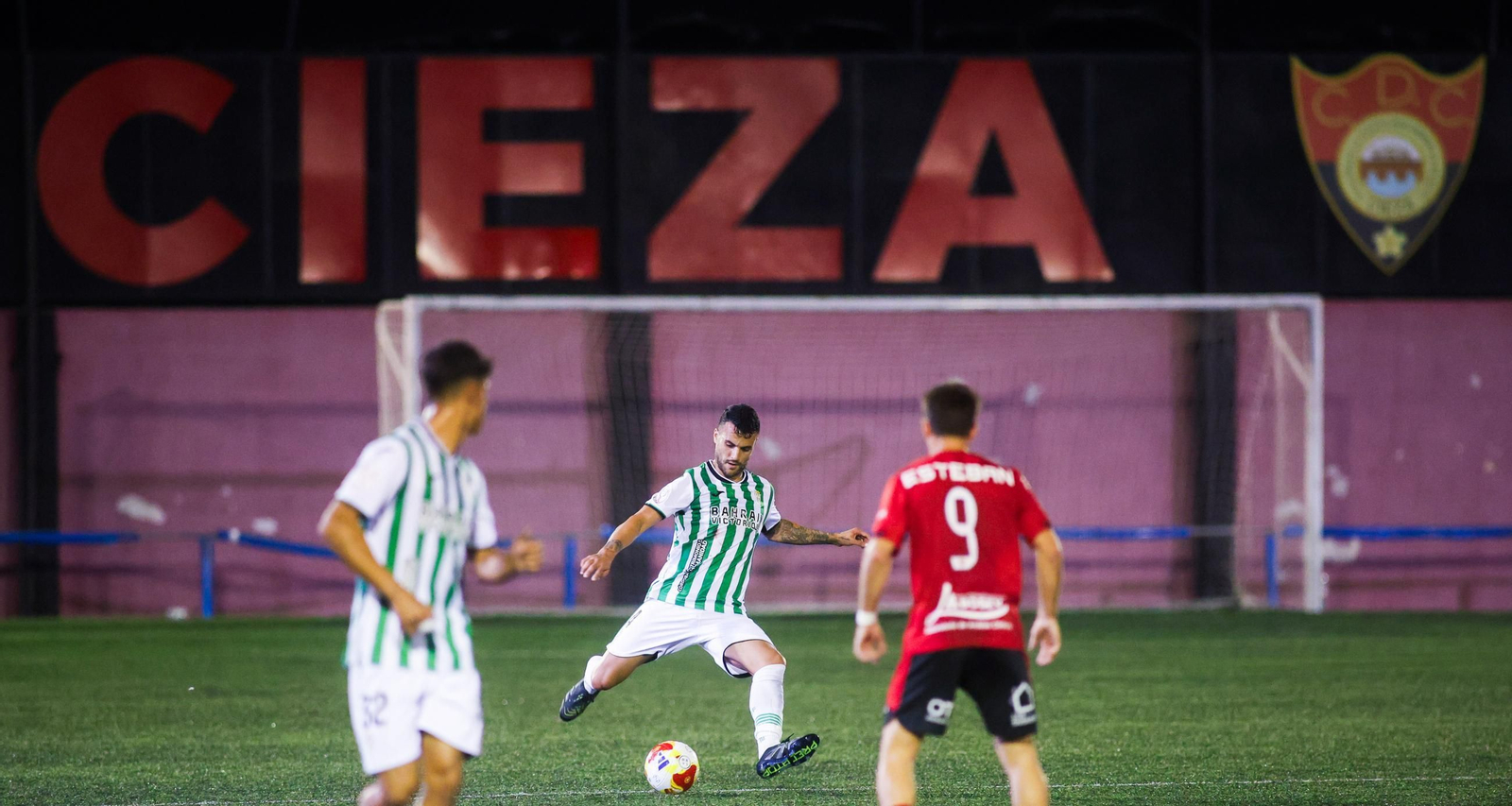 La eliminación del Córdoba CF en Cieza, en imágenes