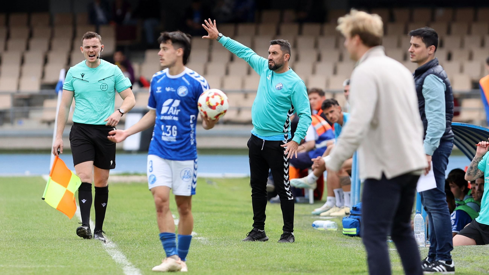 Imágenes del Xerez DFC contra San Fernando CD en Chapín