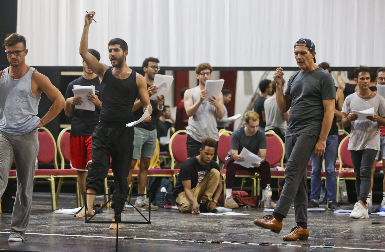 Ensayo con Antonio Banderas de la obra que estrenará el Teatro del Soho