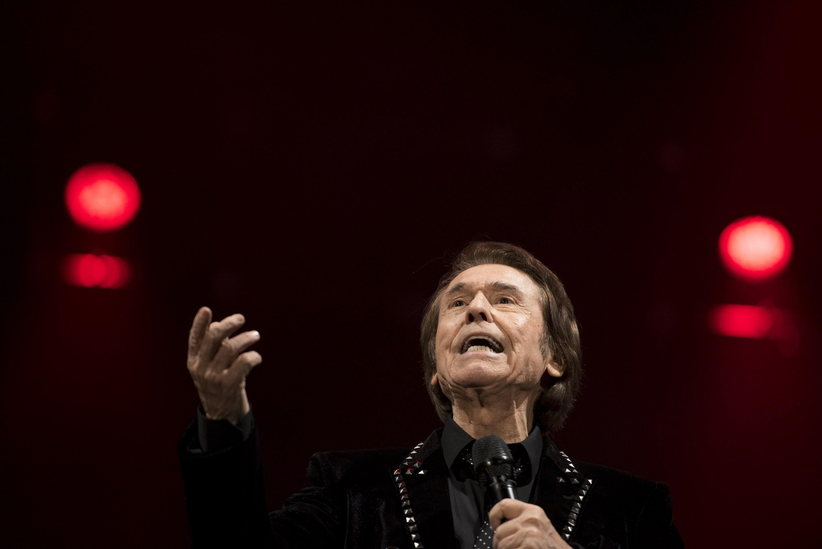 Las imágenes de Raphael en Granada