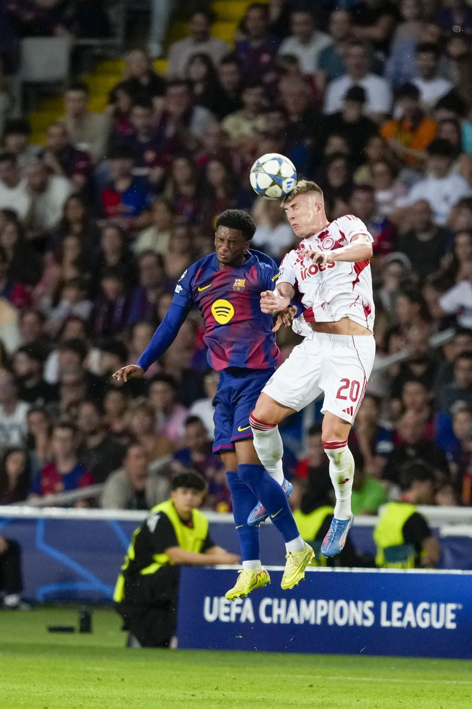 Las fotos del Barcelona-Olympiacos