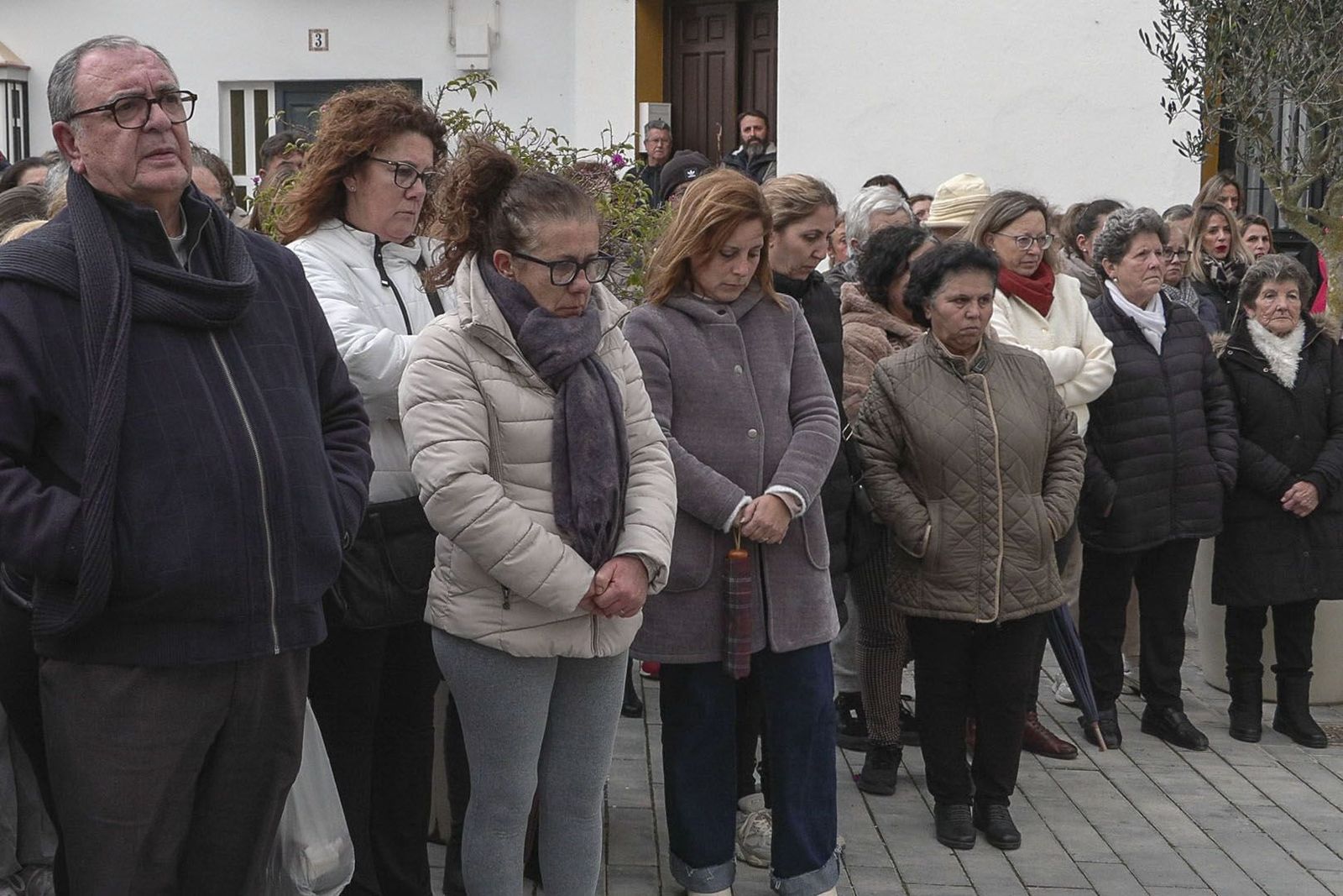 Concentración en Olvera tras el asesinato machista de María Isabel