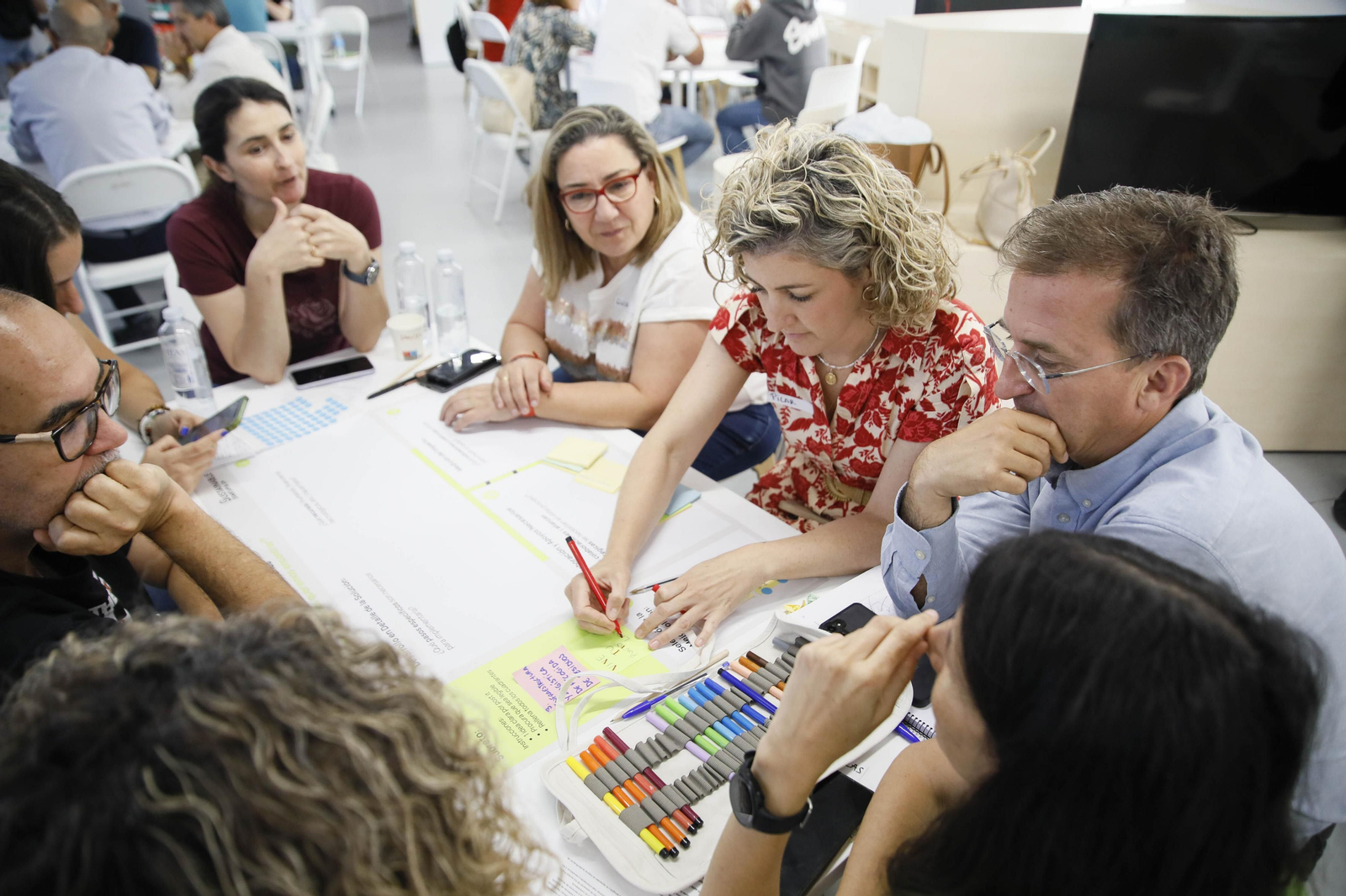 LAB de Innovación Abierta ‘Almería Residuo Cero: la economía circular para transformar la ciudad’, en imágenes