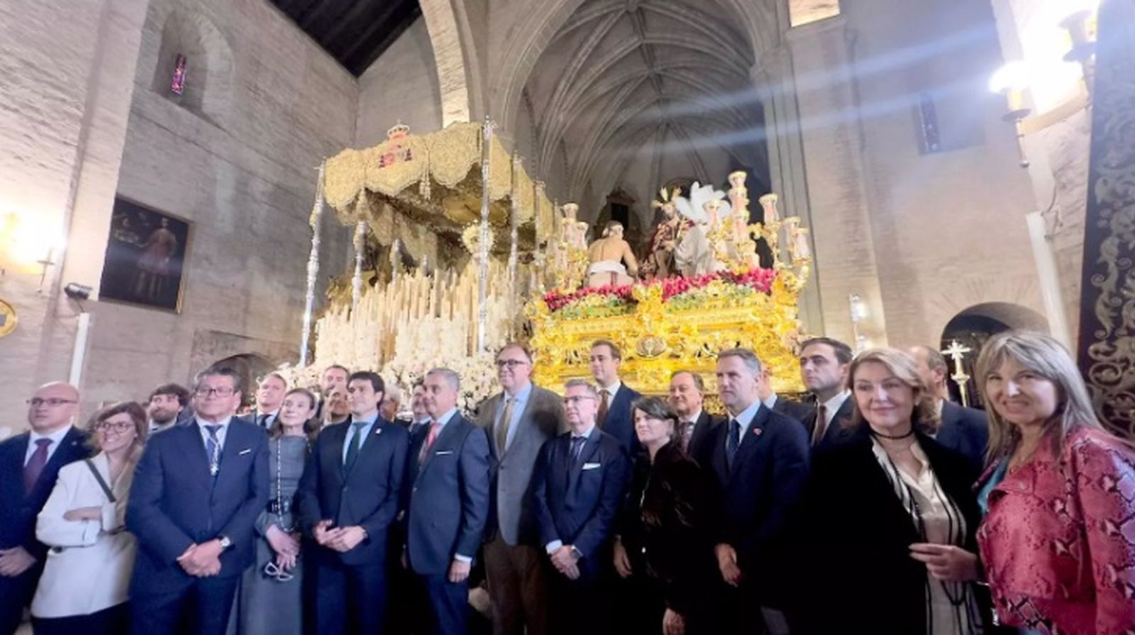 Representantes de ASET visitan a los titulares de San Esteban una mañana de Martes Santo