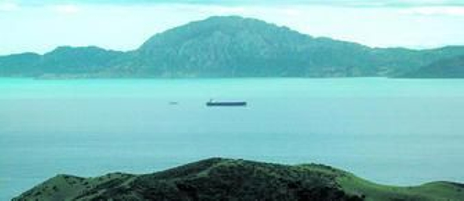 Imagen del Estrecho de Gibraltar, donde se pueden observar los escasos kilómetros que separan al continente europeo del africano.