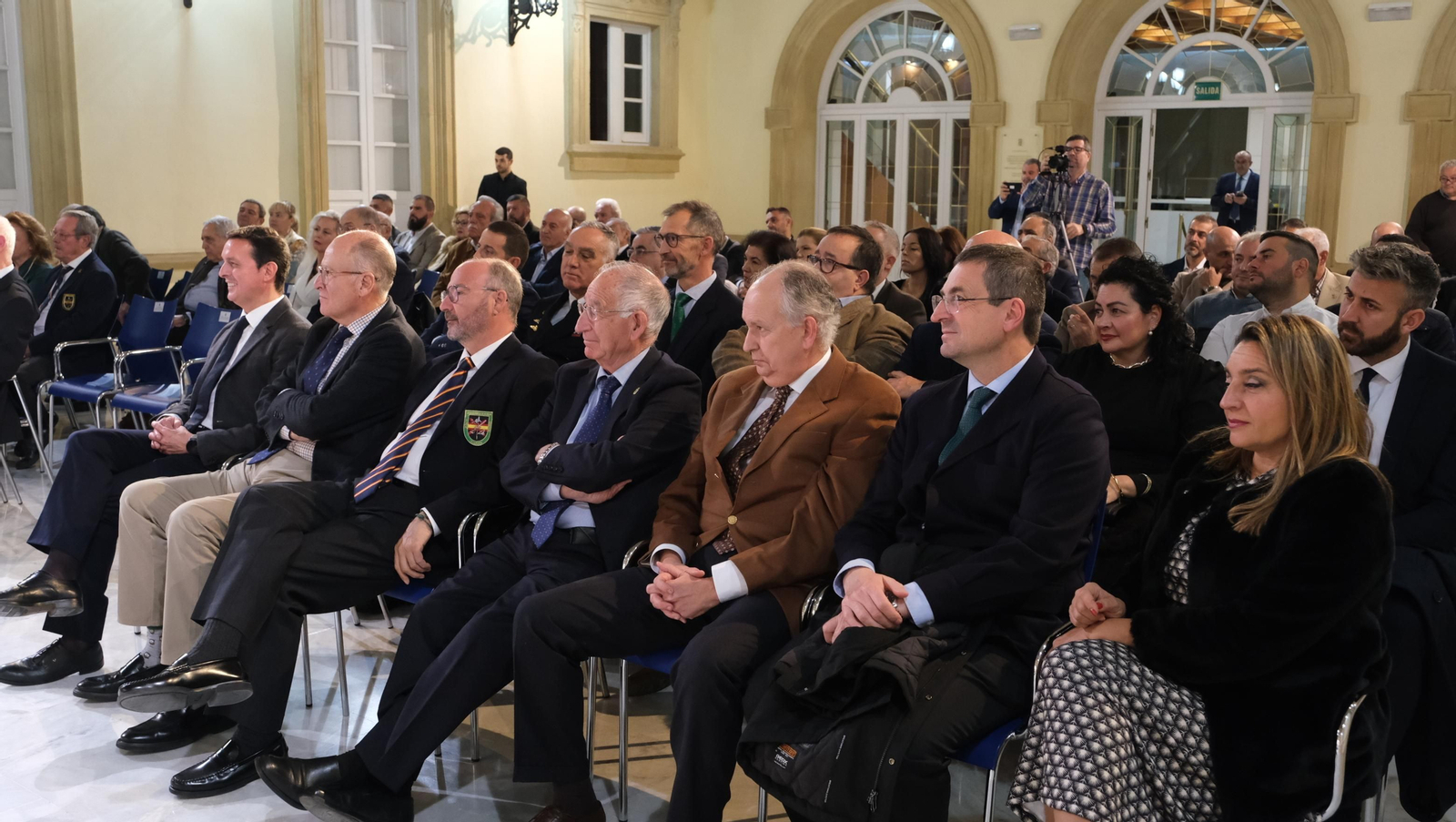 Fotogalería de la reunión de generales de la Brigada Rey Alfonso XIII de La Legión Española