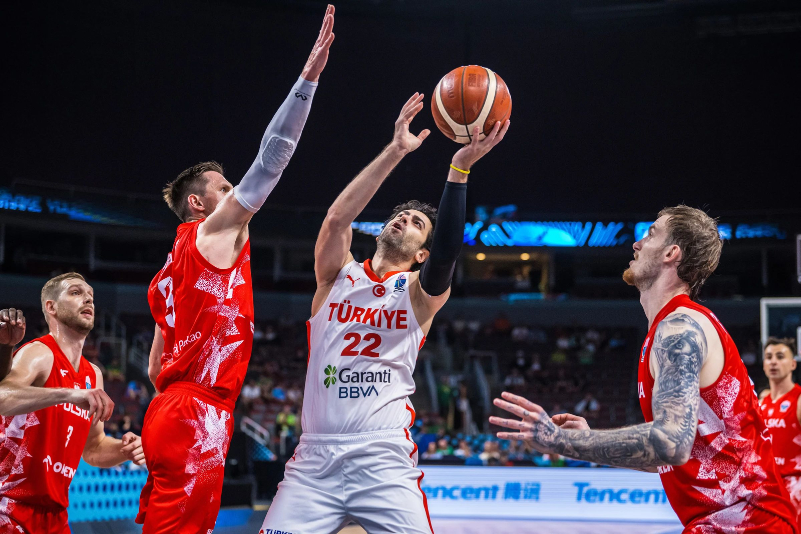 Balcerowski dice adiós al Eurobásket, volverá a Málaga y viajará a Singapur