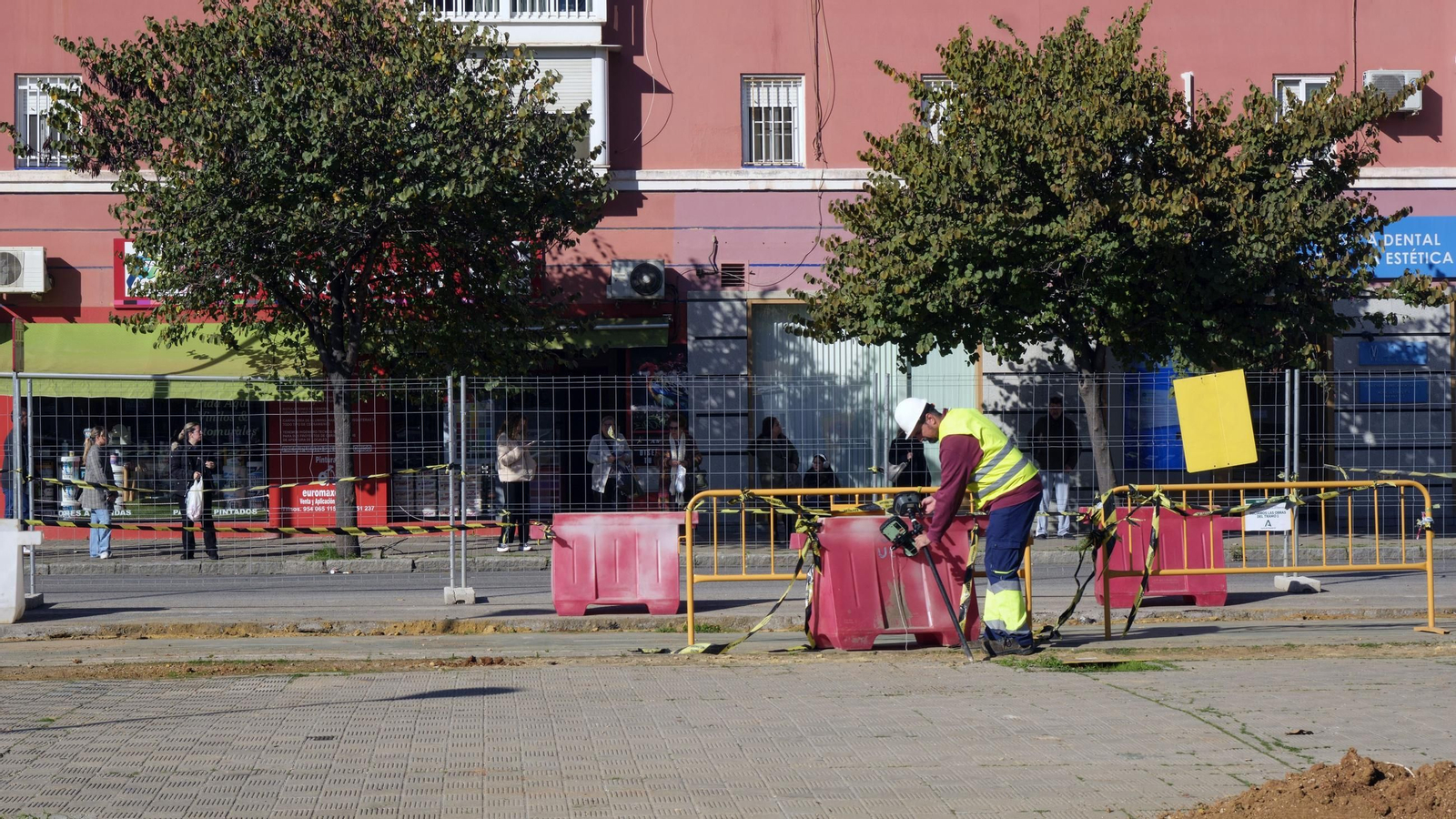 Obras linea 3 del Metr (9927921).jpg