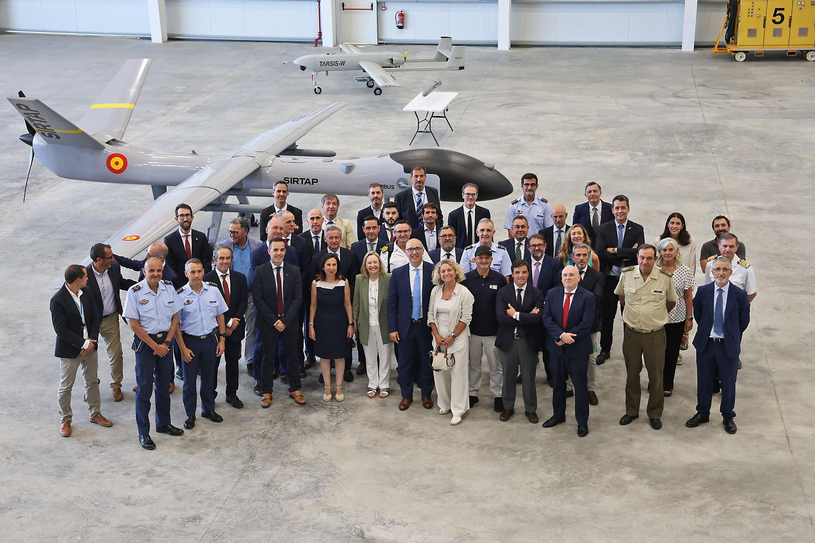 Imágenes de la Visita de la ministra de Defensa, Margarita Robles, a el Centro de Ensayos de Sistemas Aéreos no Tripulados CEUS