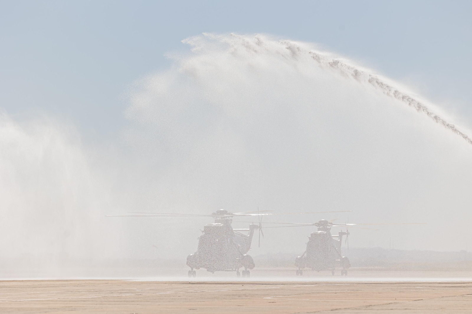 Imágenes de la Despedida del Sea King de la quinta escuadrilla