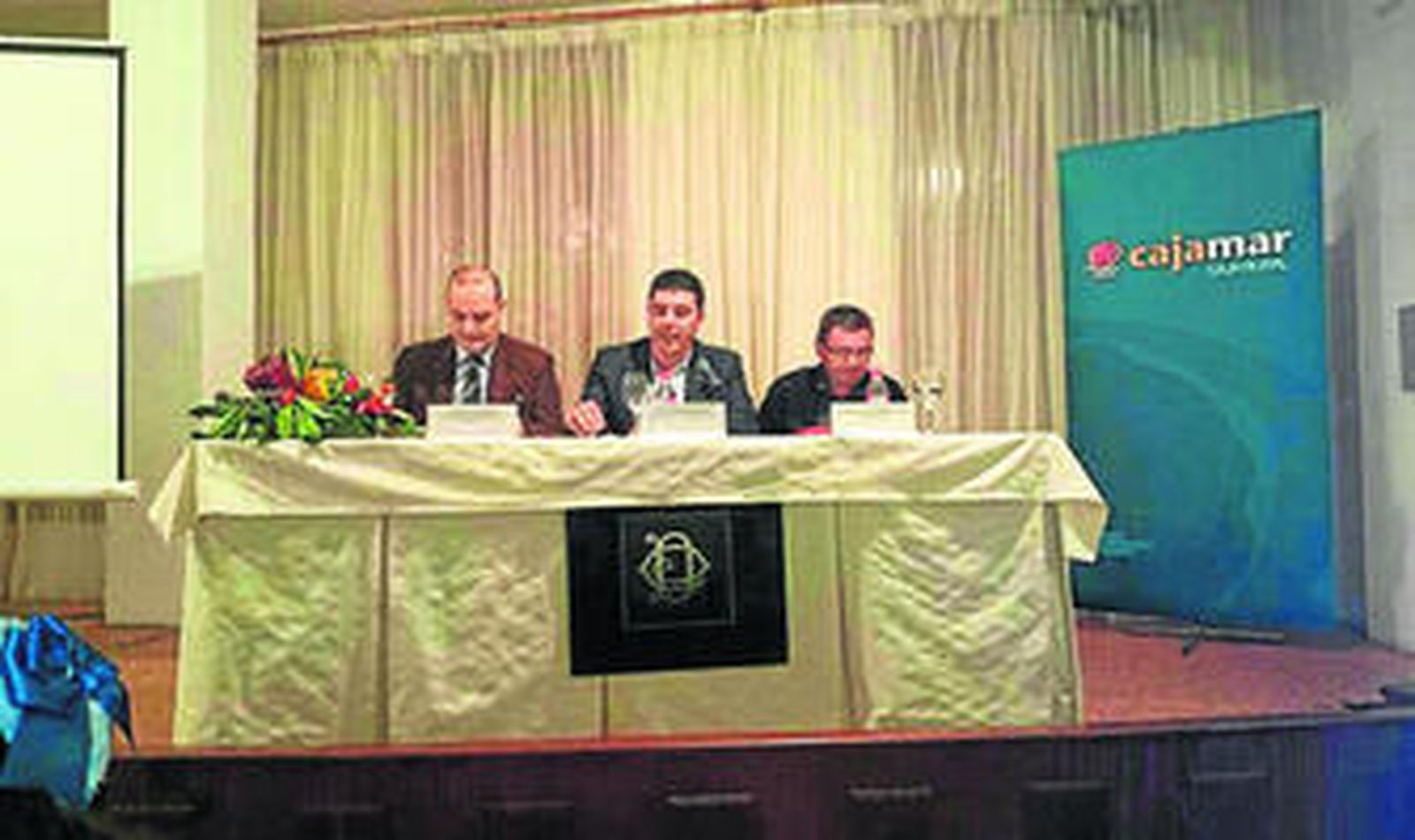 David Uclés, Jorge Rodríguez y Ángel Figueredo, el viernes en el Casino.