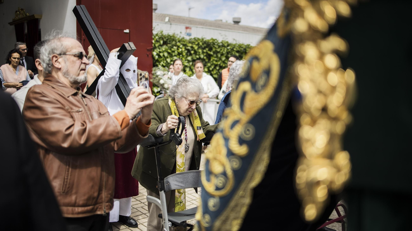Imágenes de la Hermandad de la Clemencia en el Martes Santo de Jerez 2025
