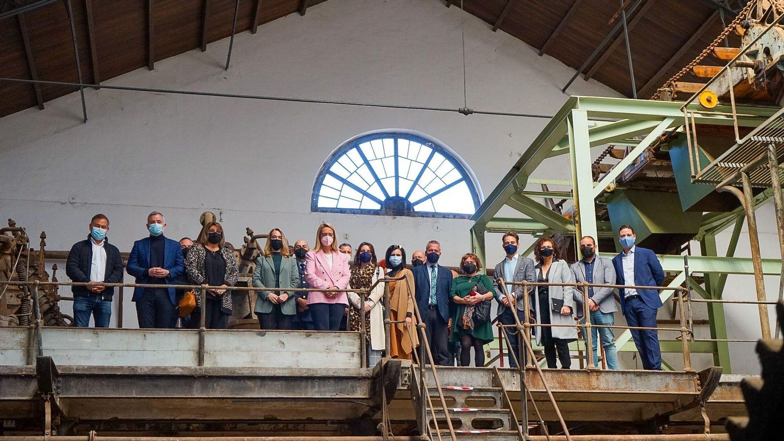 Representantes públicos de la Costa durante la presentación del proyecto